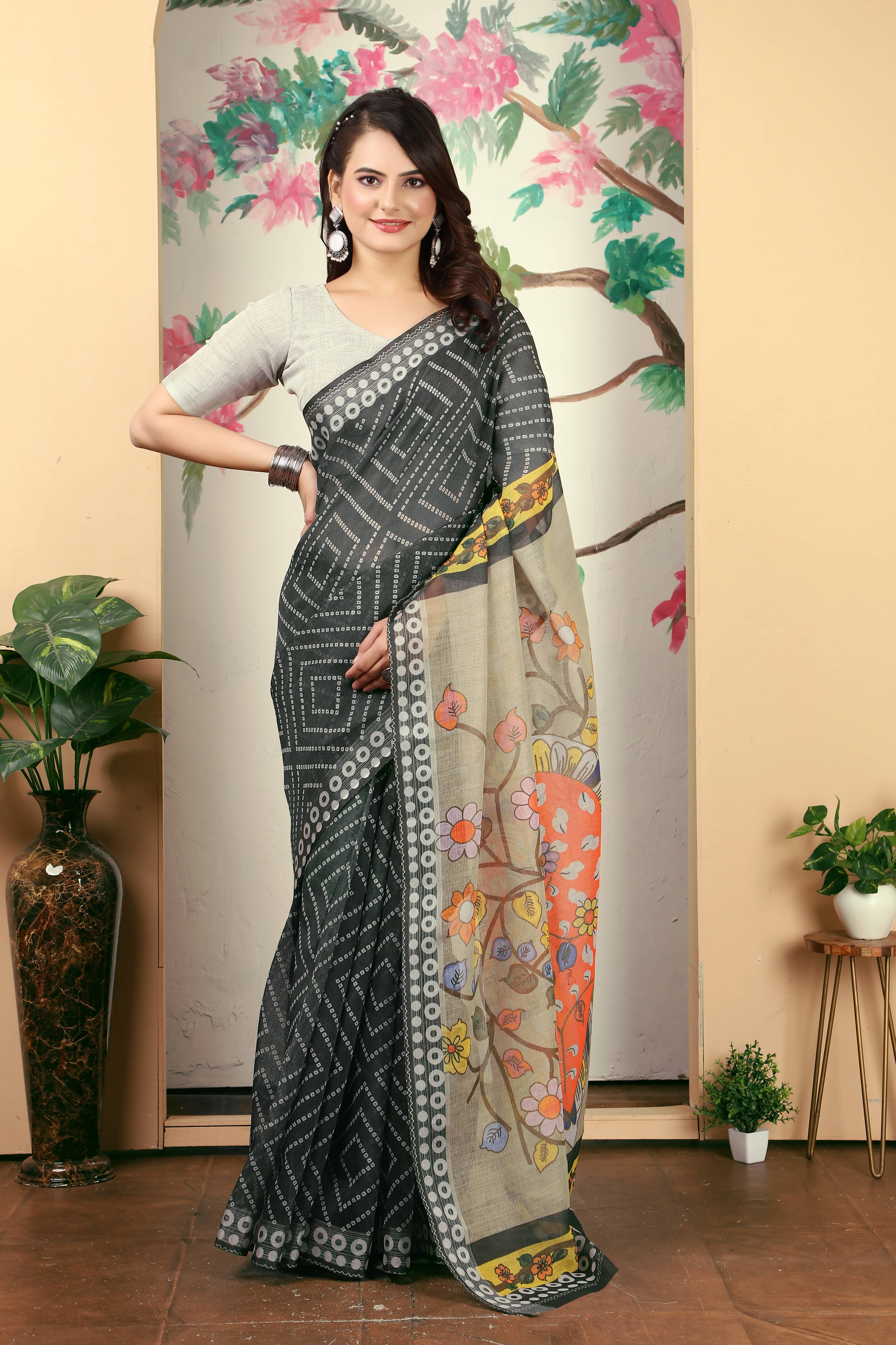 Sidhidata Cotton Blend Printed Saree With Unstitched Blouse Piece ( Black ) Sidhidata Cotton Blend Printed Saree With Unstitched Blouse Piece ( Black )