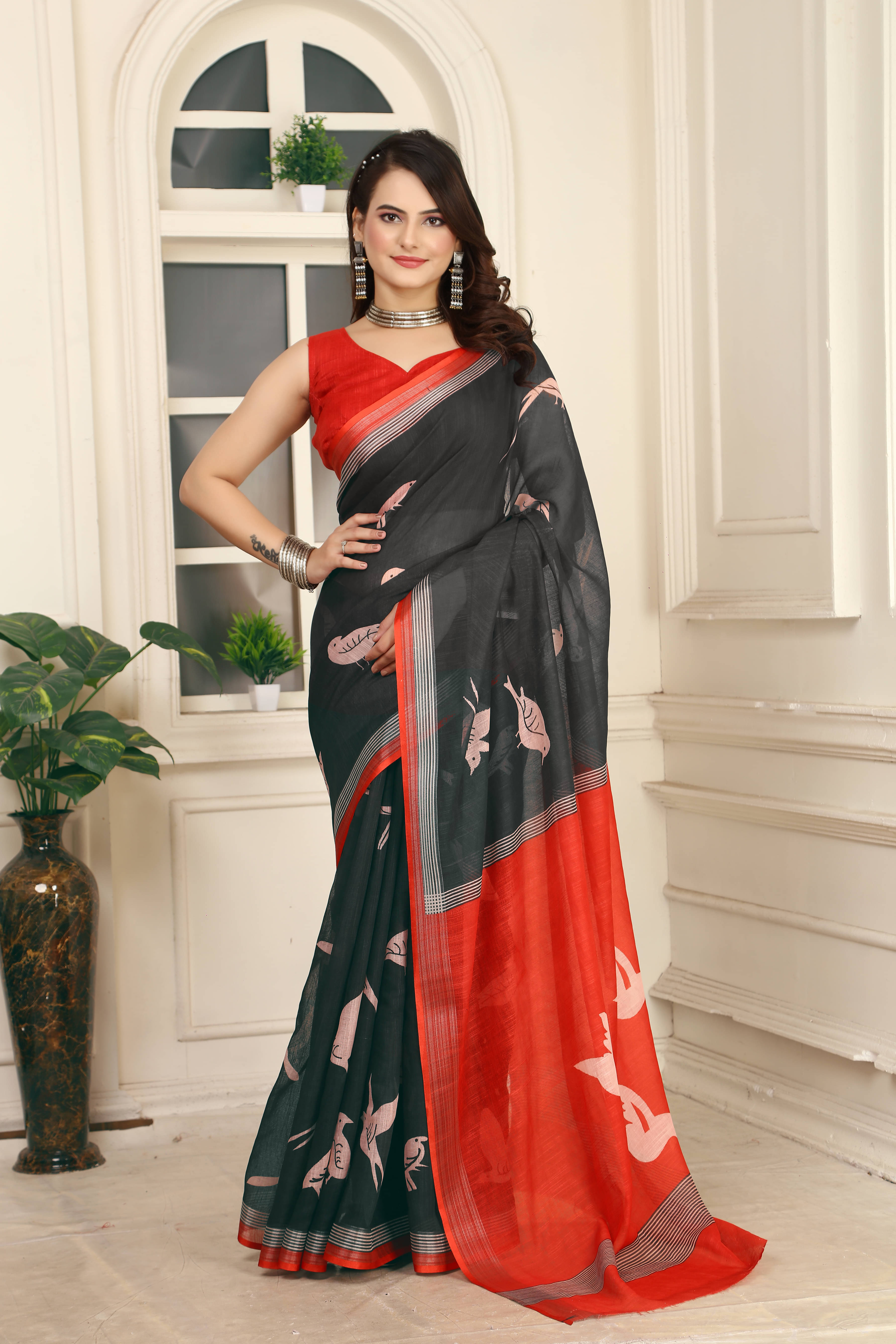     			Sidhidata Cotton Blend Printed Saree With Unstitched Blouse Piece ( Black )