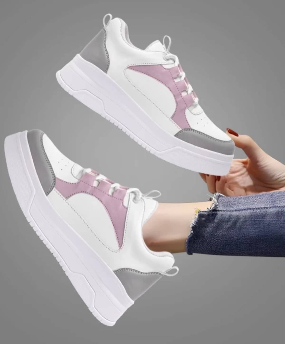    			wrizt Purple Women's Sneakers