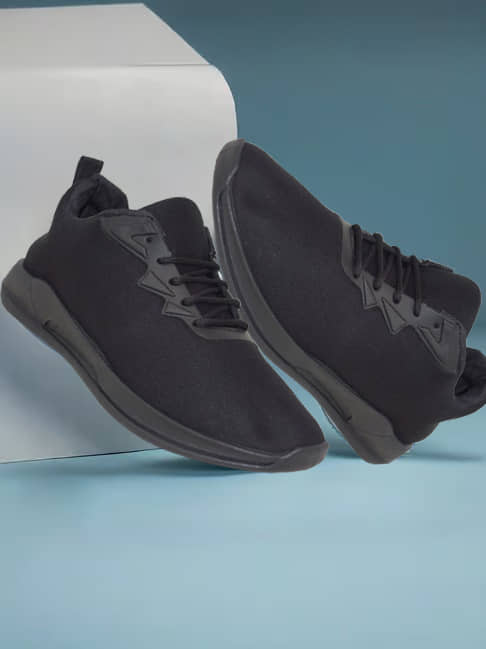 Kzaara Black Men's Sports Running Shoes - Sports Shoes | Buy online on ZillyBuy