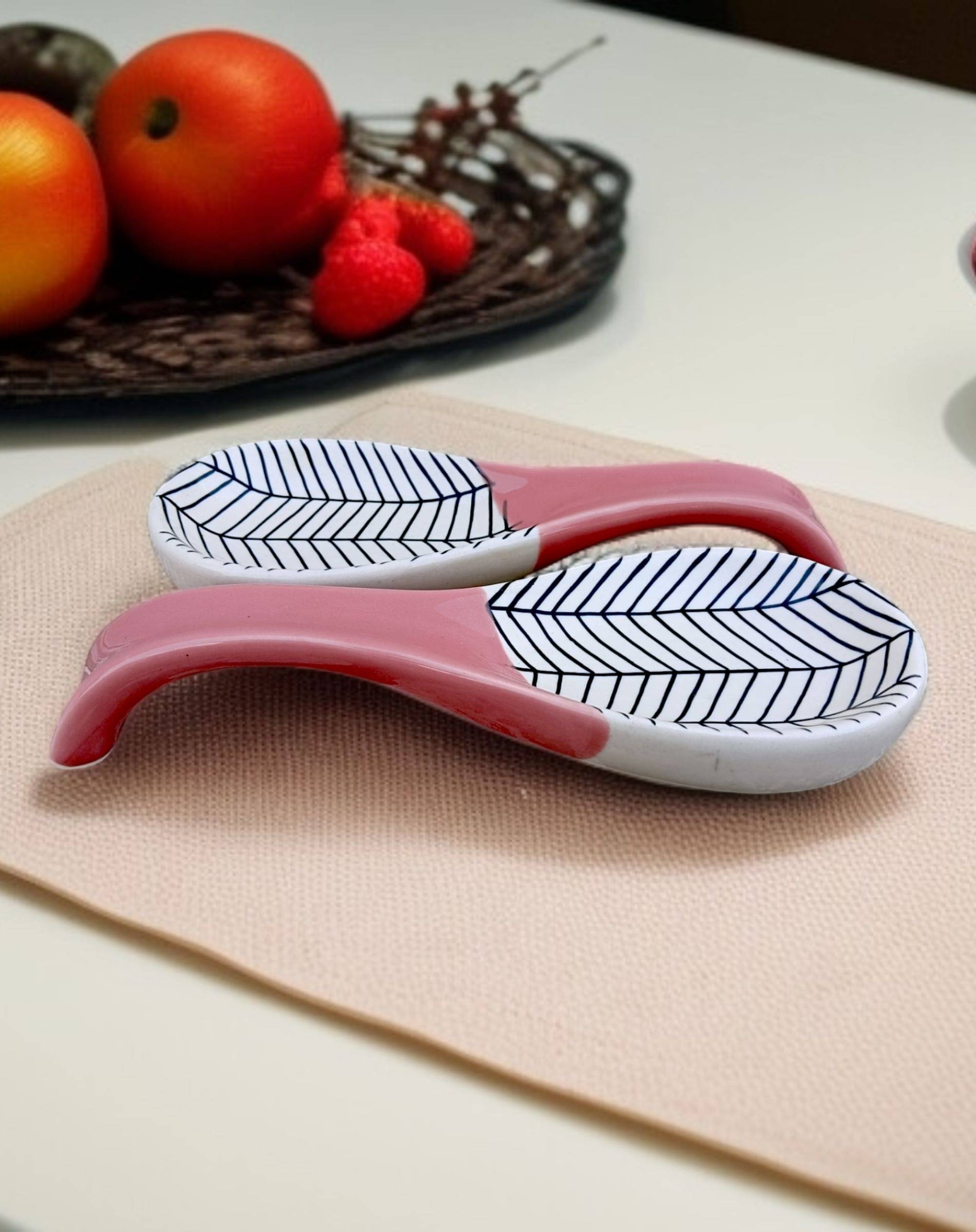     			Malaikah Pnk Zbra Lng Spn Rst Ceramic Printed Cutlery Holder Pink ( Pack of 2 )