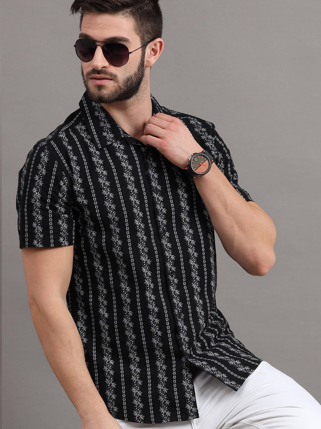 Mameru 100% Cotton Regular Fit Printed Half Sleeves Men's Casual Shirt - Black ( Pack of 1 ) Mameru 100% Cotton Regular Fit Printed Half Sleeves Men's Casual Shirt - Black ( Pack of 1 )