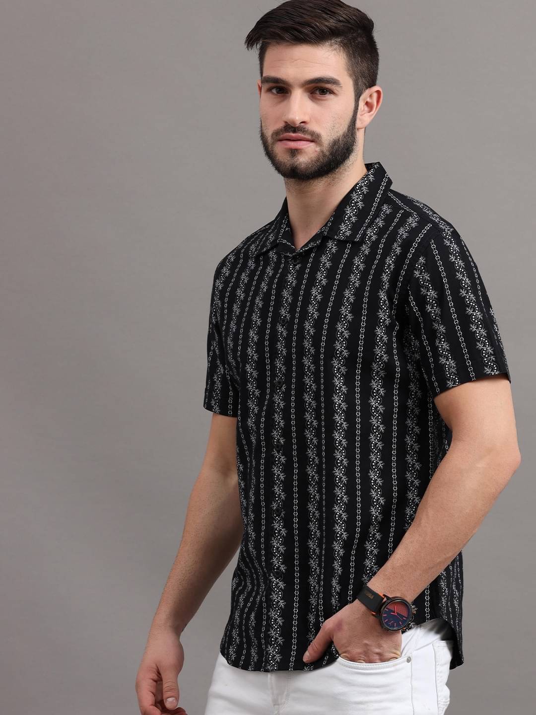 Mameru 100% Cotton Regular Fit Printed Half Sleeves Men's Casual Shirt - Black ( Pack of 1 )     			Mameru 100% Cotton Regular Fit Printed Half Sleeves Men's Casual Shirt - Black ( Pack of 1 )