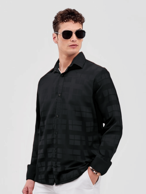     			NEW-18 Cotton Blend Regular Fit Checks Full Sleeves Men's Casual Shirt - Black ( Pack of 1 )