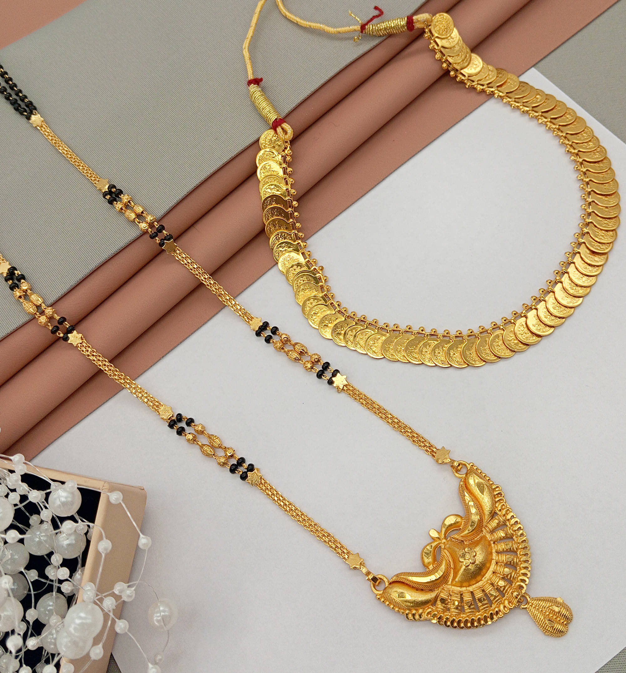     			SHANKH-KRIVA Golden Mangalsutra ( Pack of 2 )