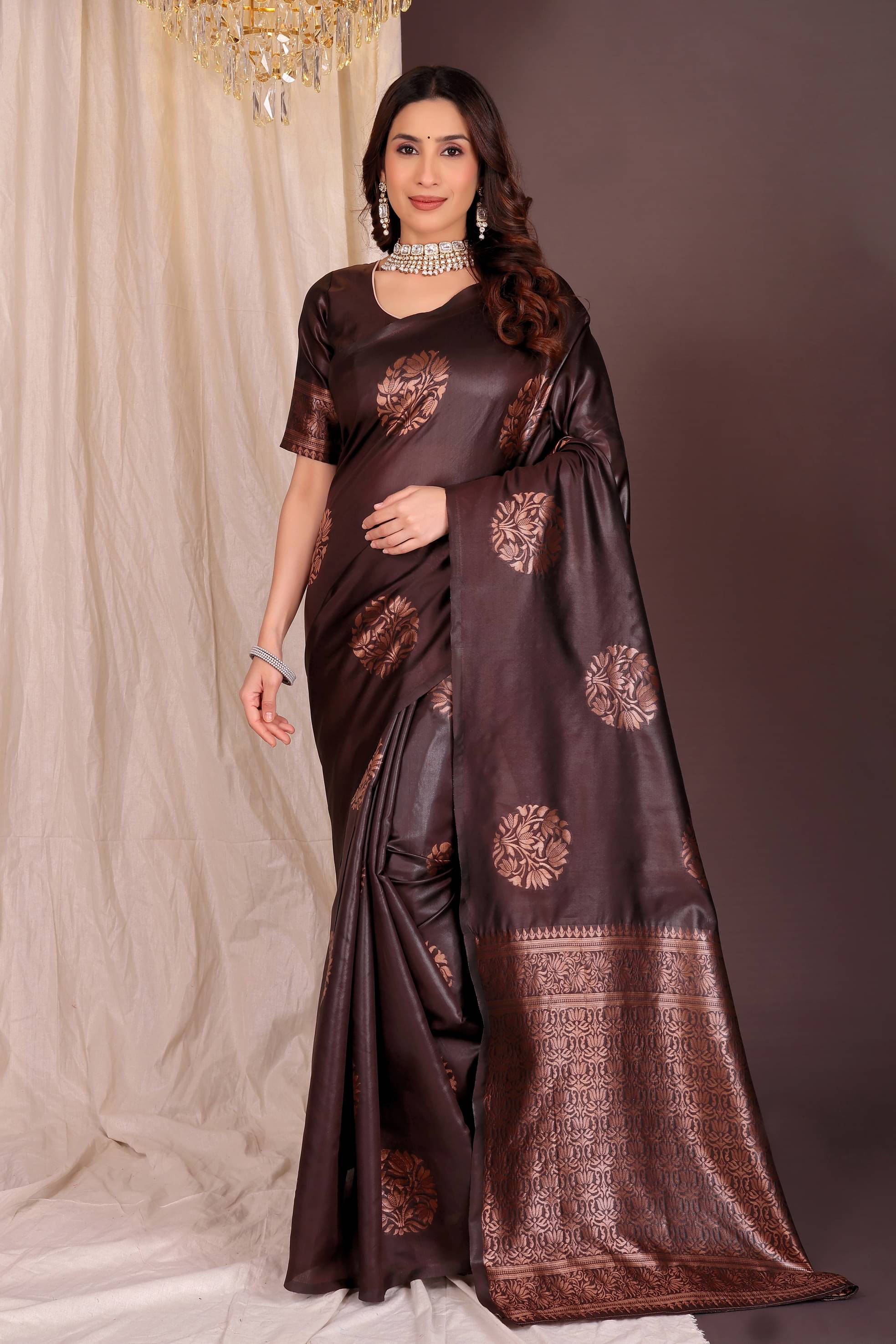     			Samai Art Silk Woven Saree With Unstitched Blouse Piece ( Coffee )