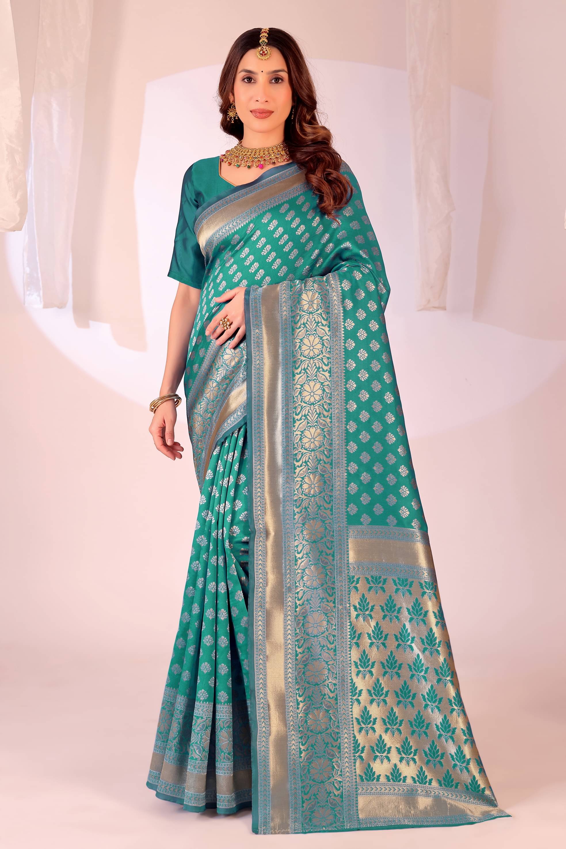     			Samai Art Silk Woven Saree With Unstitched Blouse Piece ( Rama )