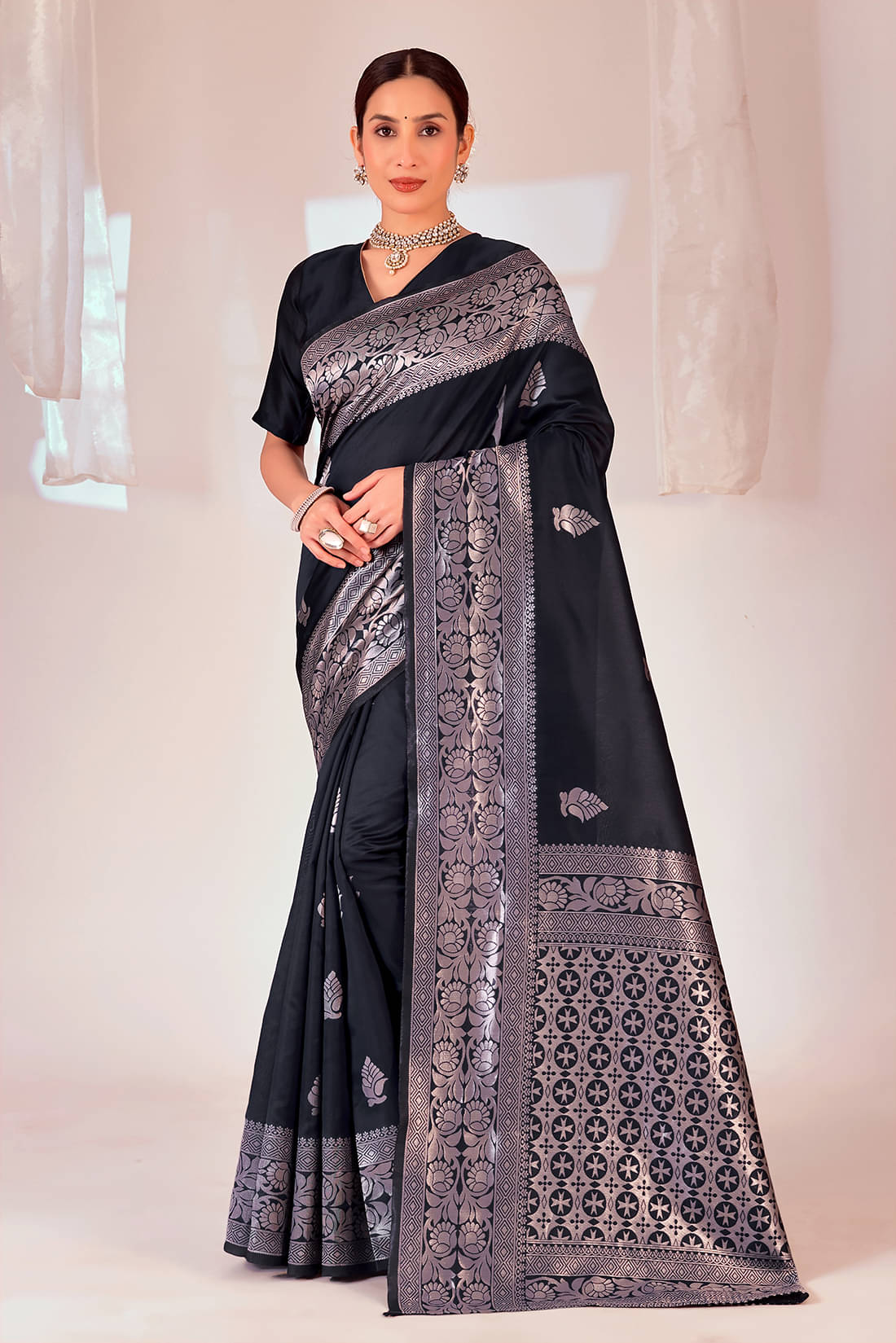 Suntex Art Silk Woven Saree With Unstitched Blouse Piece ( Black ) Suntex Art Silk Woven Saree With Unstitched Blouse Piece ( Black )