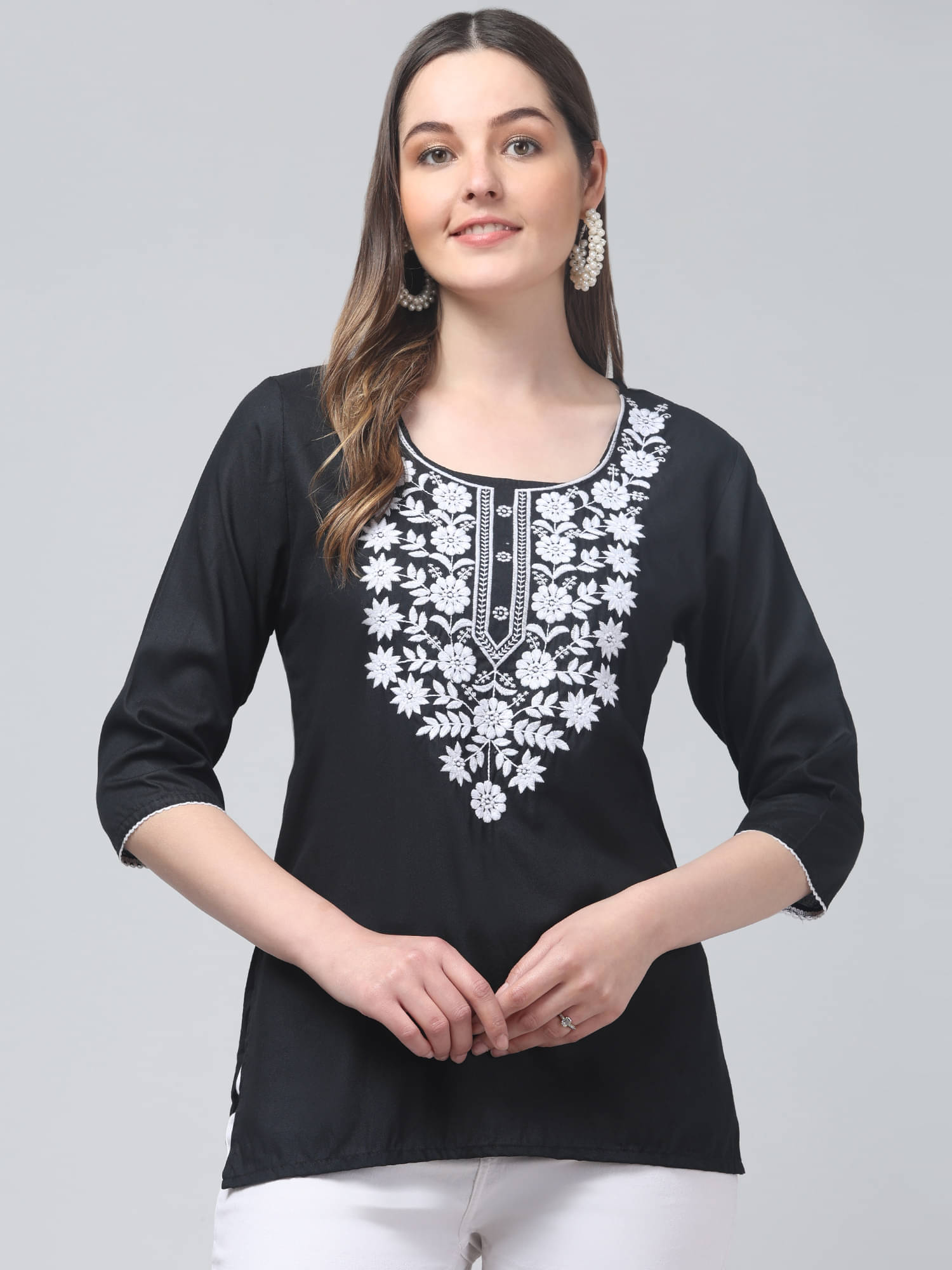     			Aura Glam Women Rayon Embroidered A-line Kurti ( Black )