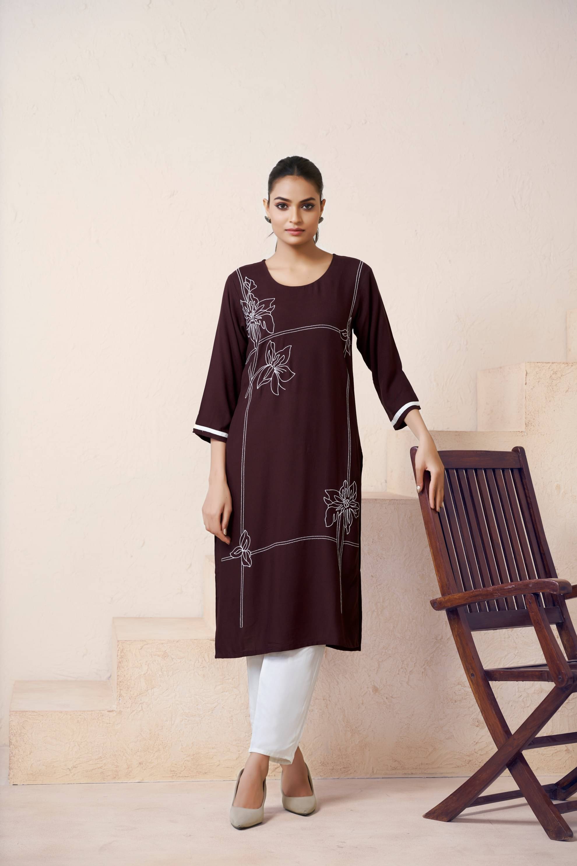 CYNOR Women Viscose Rayon Self Design Straight Kurti ( Brown ) CYNOR Women Viscose Rayon Self Design Straight Kurti ( Brown )