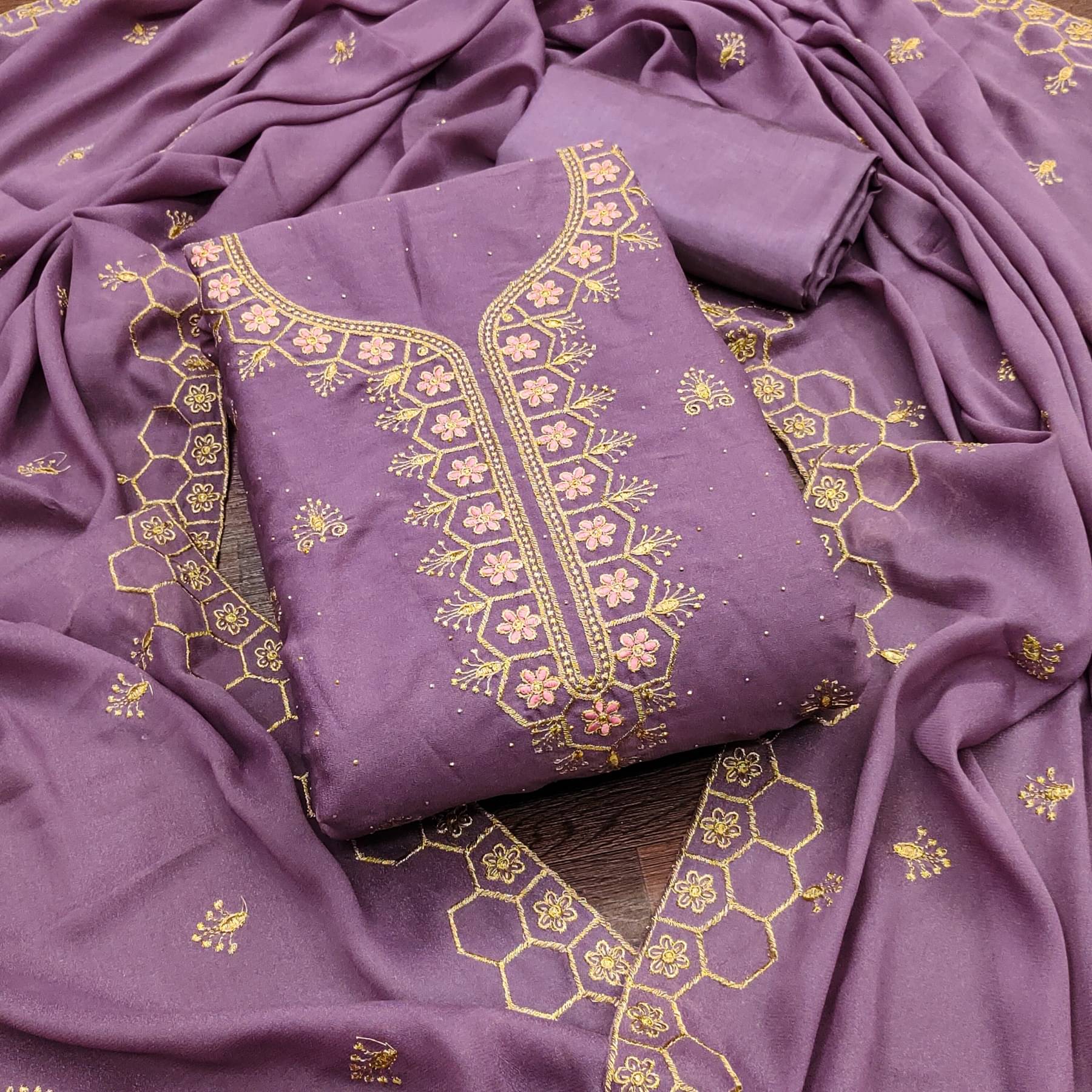 Rangtulika Ethnics Women Georgette Unstitched Dress Material ( Purple ) Rangtulika Ethnics Women Georgette Unstitched Dress Material ( Purple )