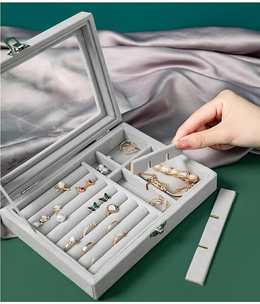 SKYVILLA 9 Grid Velvet Travel Jewelry Storage Box Organizer Holder Case for Earrings Necklaces Bracelets Rings (MULTICOLOUR) - Jewellery Sets | Buy online on ZillyBuy