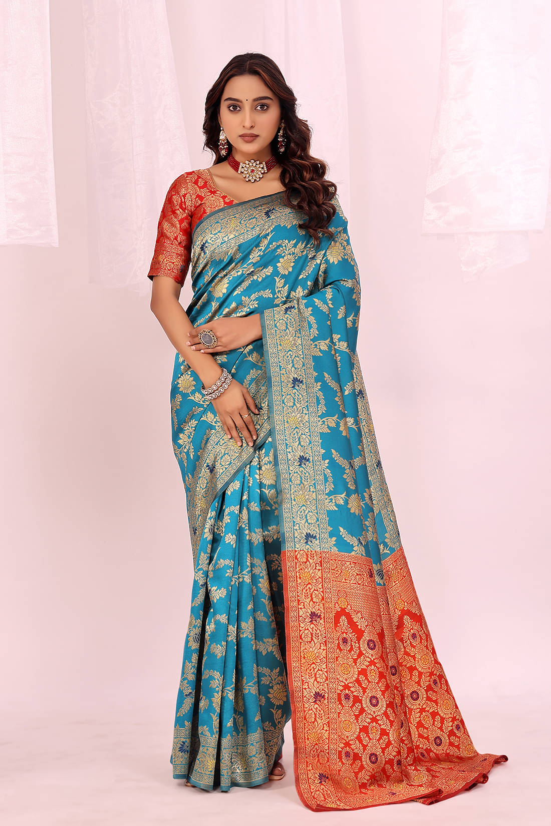     			Suali Art Silk Solid Saree With Unstitched Blouse Piece ( Sky Blue )
