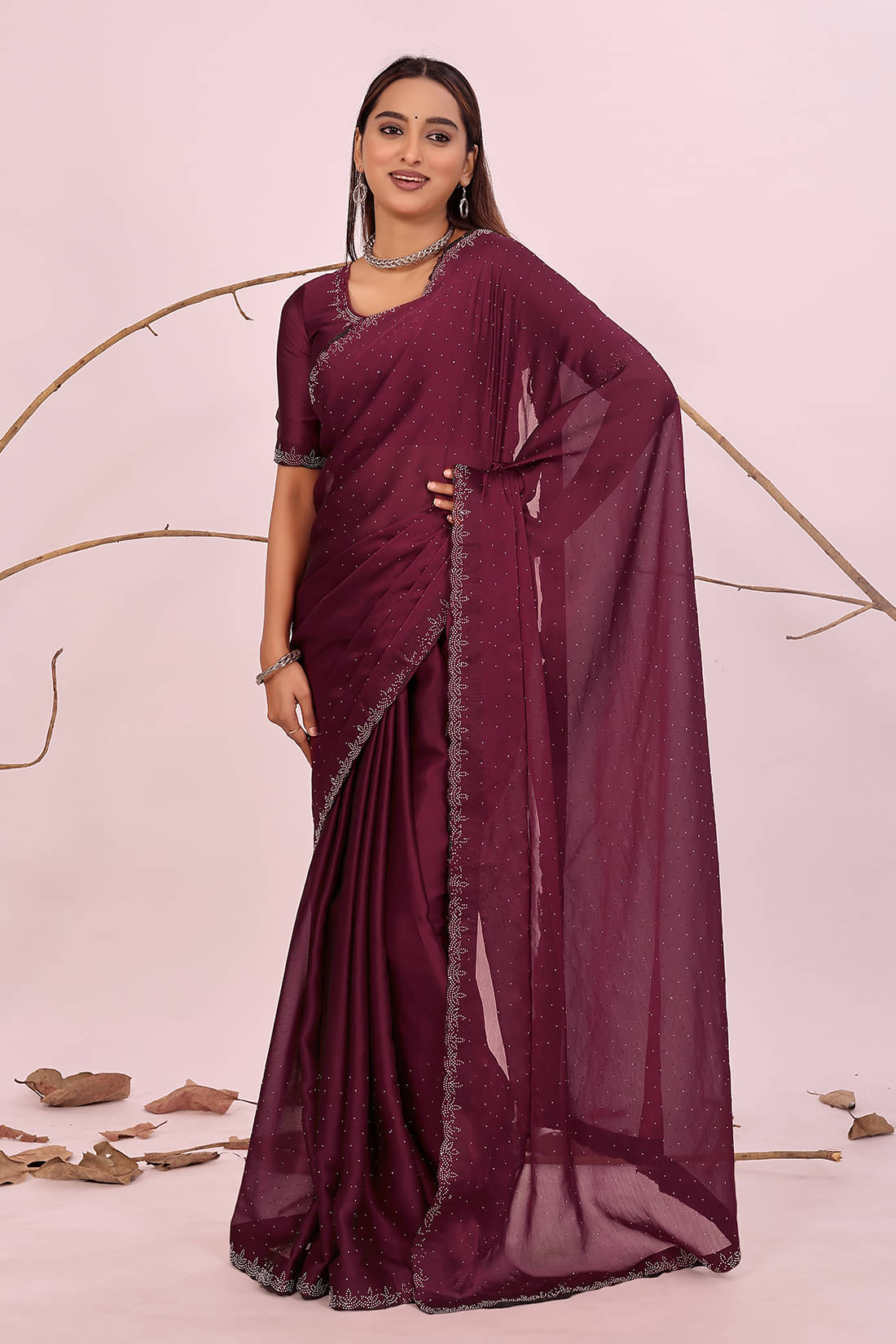     			Suali Organza Solid Saree With Unstitched Blouse Piece ( Wine )