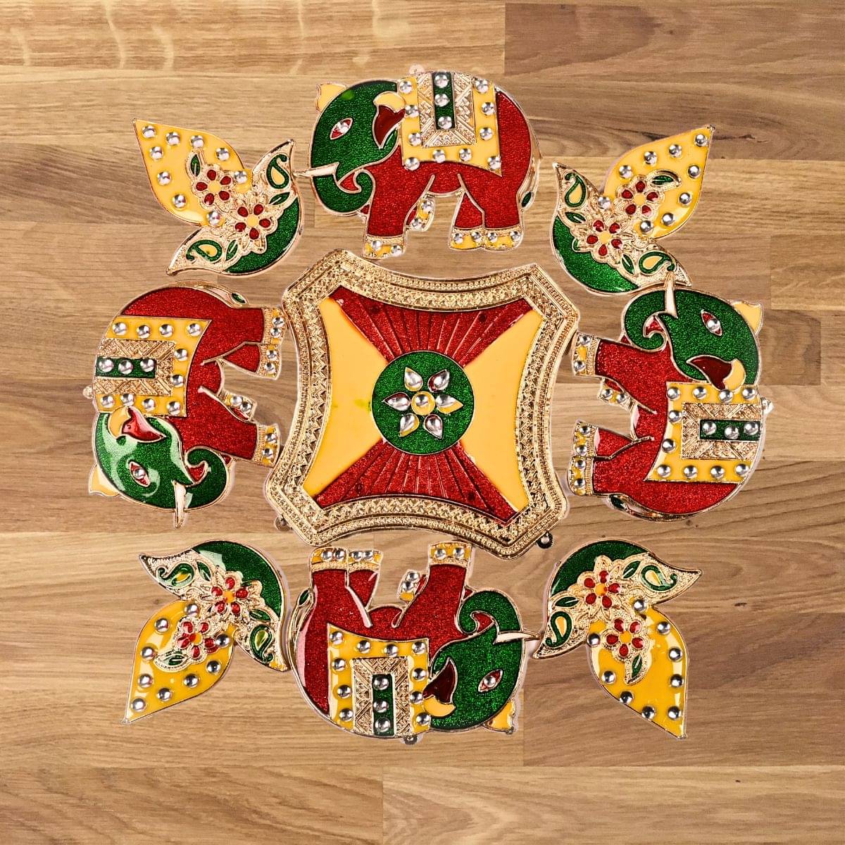     			Tiny Shiny Multicolour Acrylic Rangoli - Pack of 1