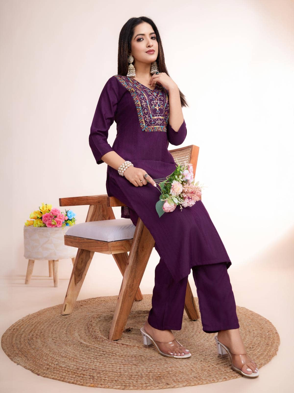 Women Basket Women Cotton Embroidered Straight Kurti With Pants ( Wine )