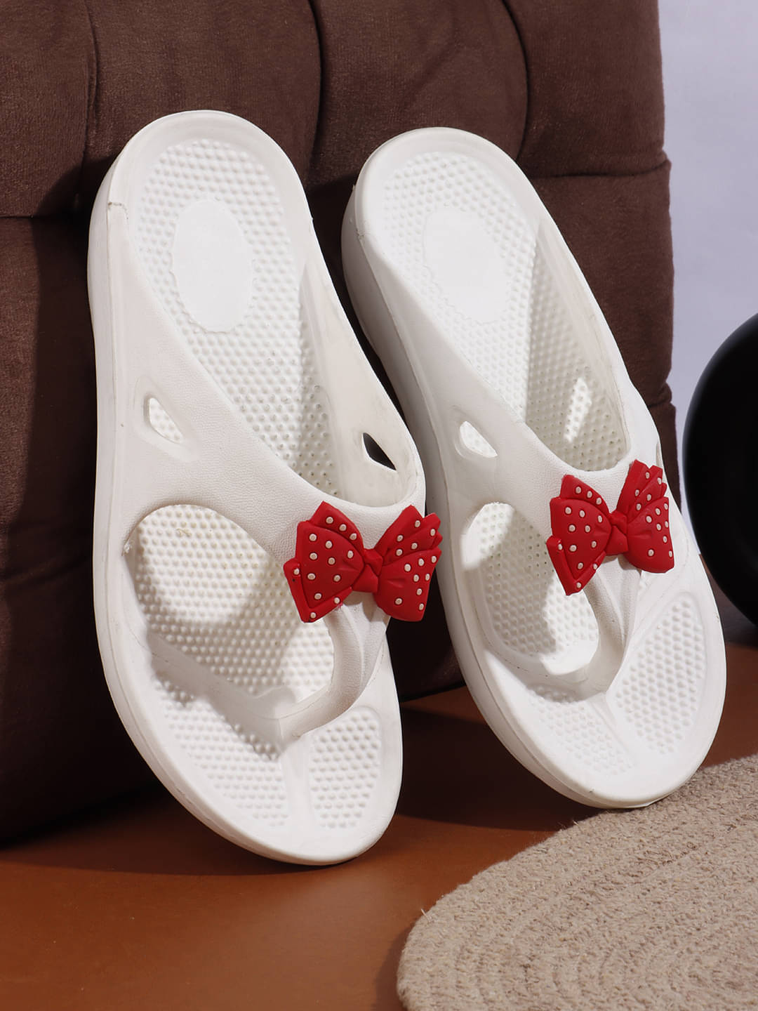     			Aroom Off White Women's Flip Flop