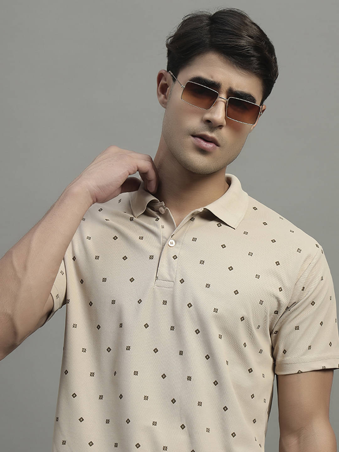     			BLISS BOYS Men Cotton Blend Regular Fit Printed Polo T Shirt ( Beige )