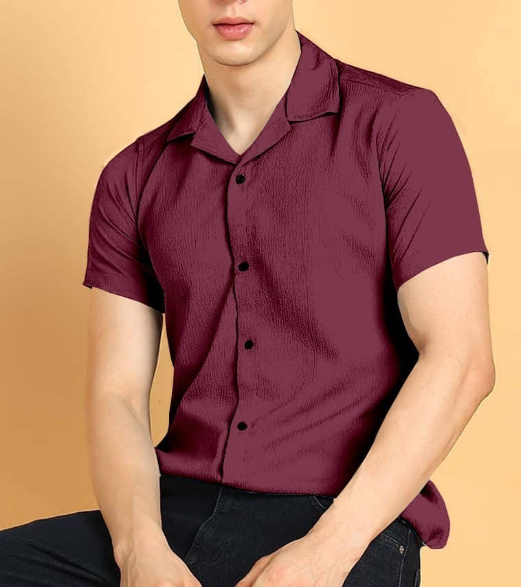     			COMBRAIDED Cotton Blend Regular Fit Solids Half Sleeves Men's Casual Shirt - Maroon ( Pack of 1 )