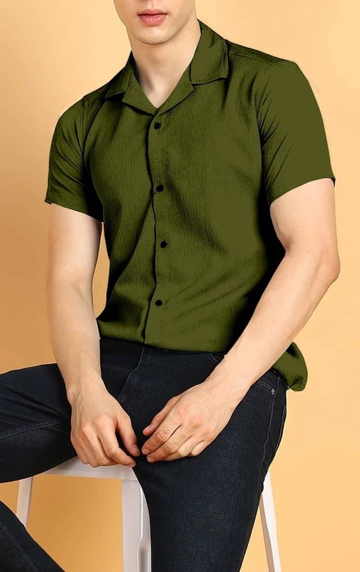     			COMBRAIDED Cotton Blend Regular Fit Solids Half Sleeves Men's Casual Shirt - Dark Green ( Pack of 1 )