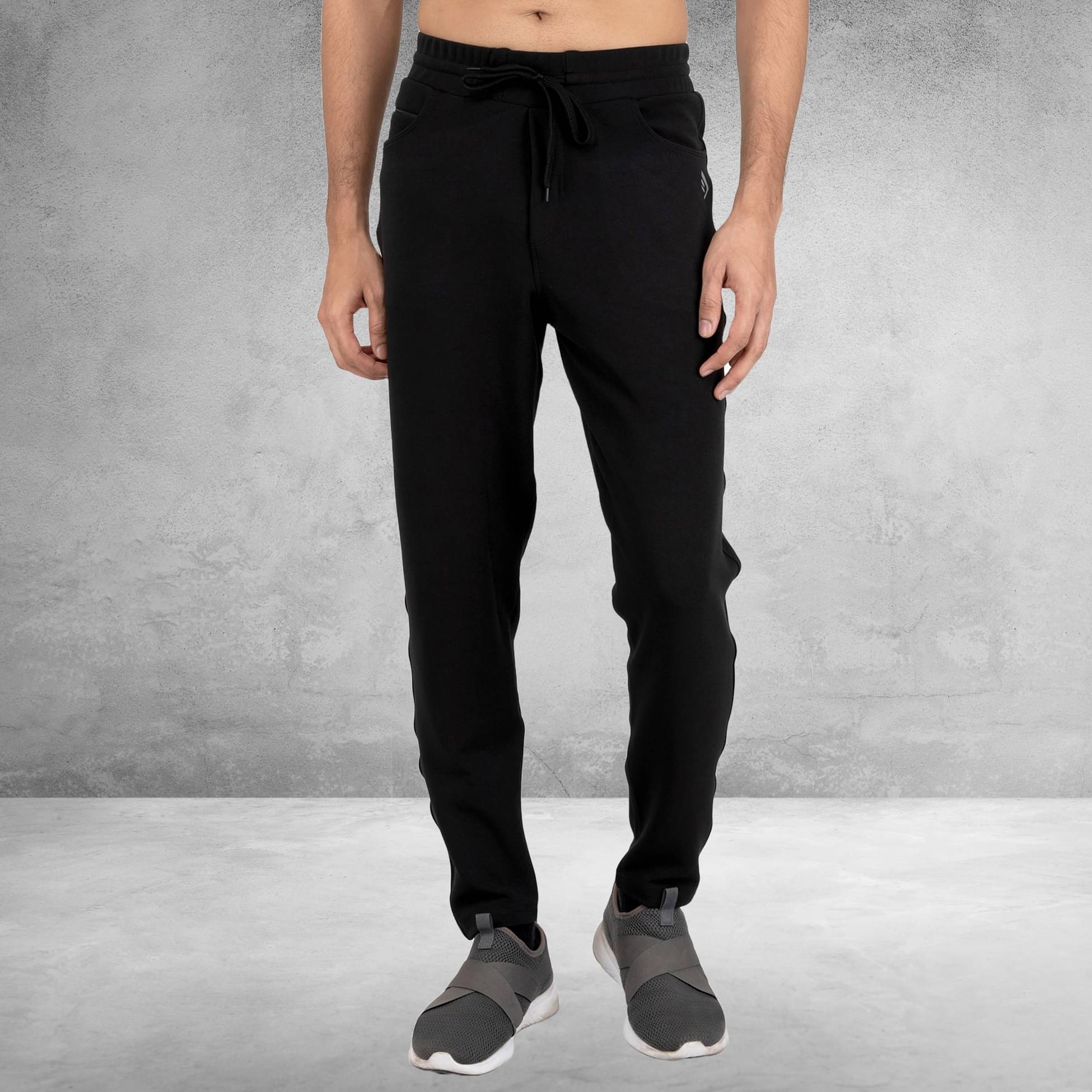     			DIHOX Black Polyester Men's Trackpants ( Pack of 1 )