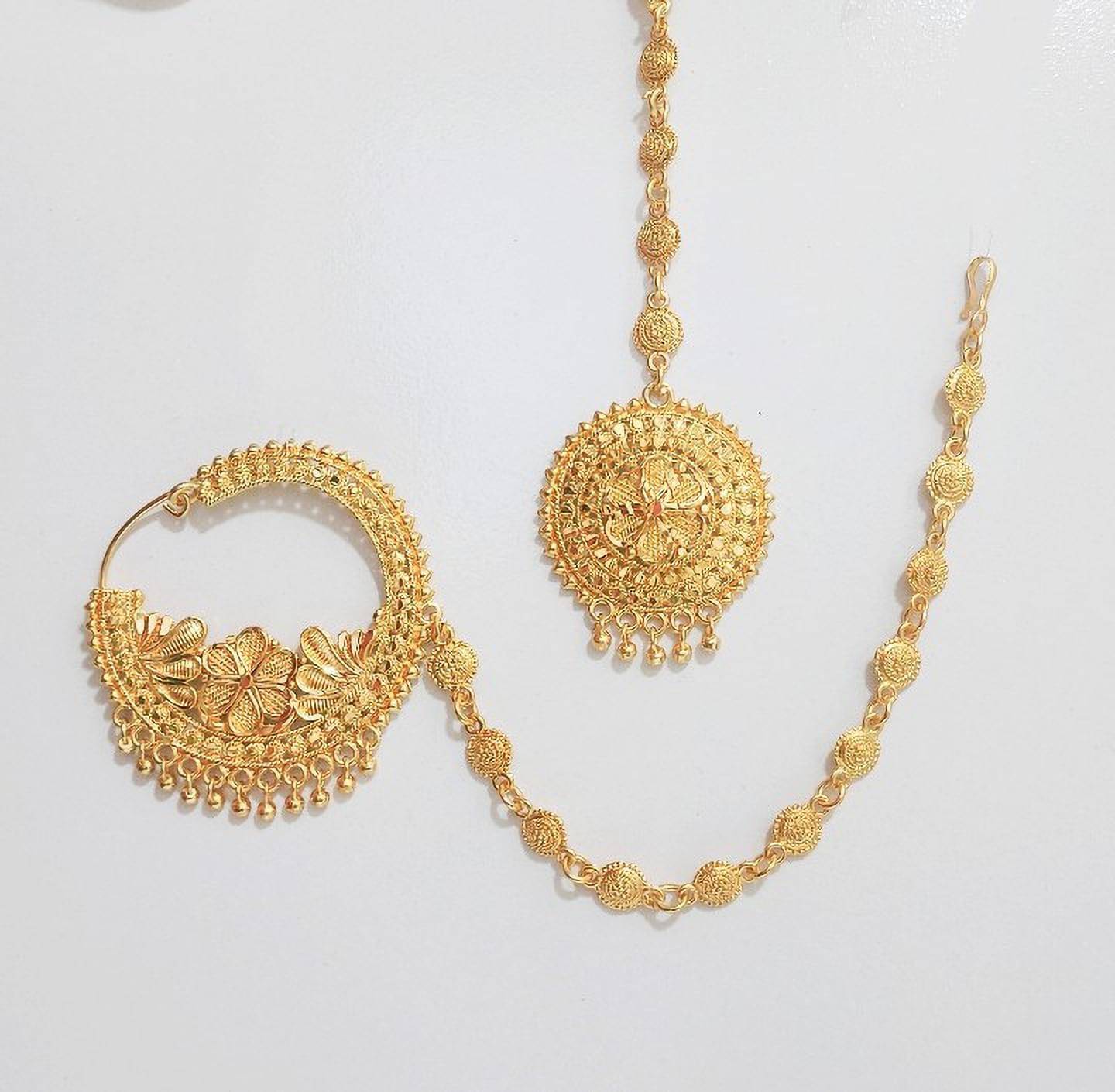 MEHAK CREATION Cubic Zirconia Gold-plated Plated Brass Nose Ring () MEHAK CREATION Cubic Zirconia Gold-plated Plated Brass Nose Ring ()