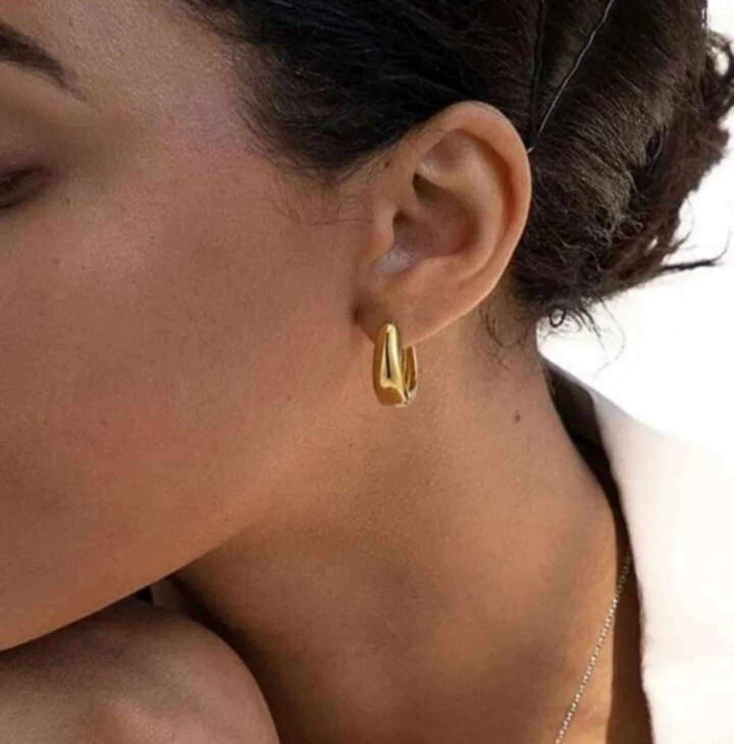     			Mehak Creation Gold Hoops Earrings ( Pack of 1 )