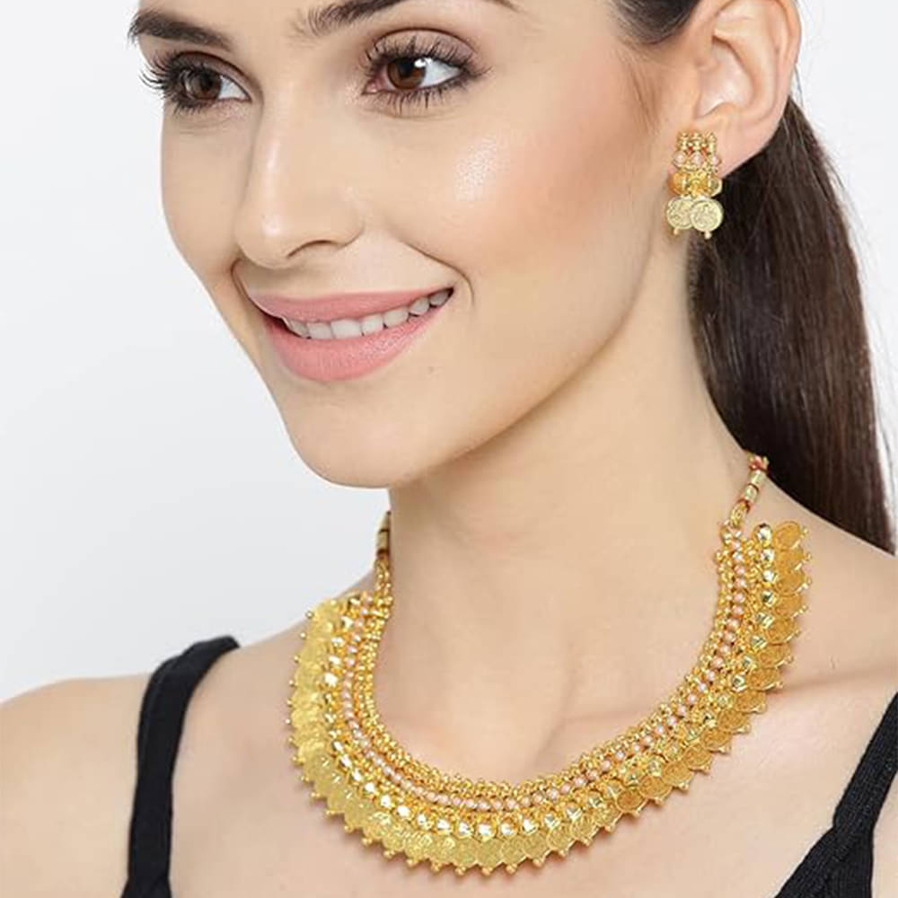     			YOUBELLA Multi Color Alloy Necklace Set ( Pack of 1 )