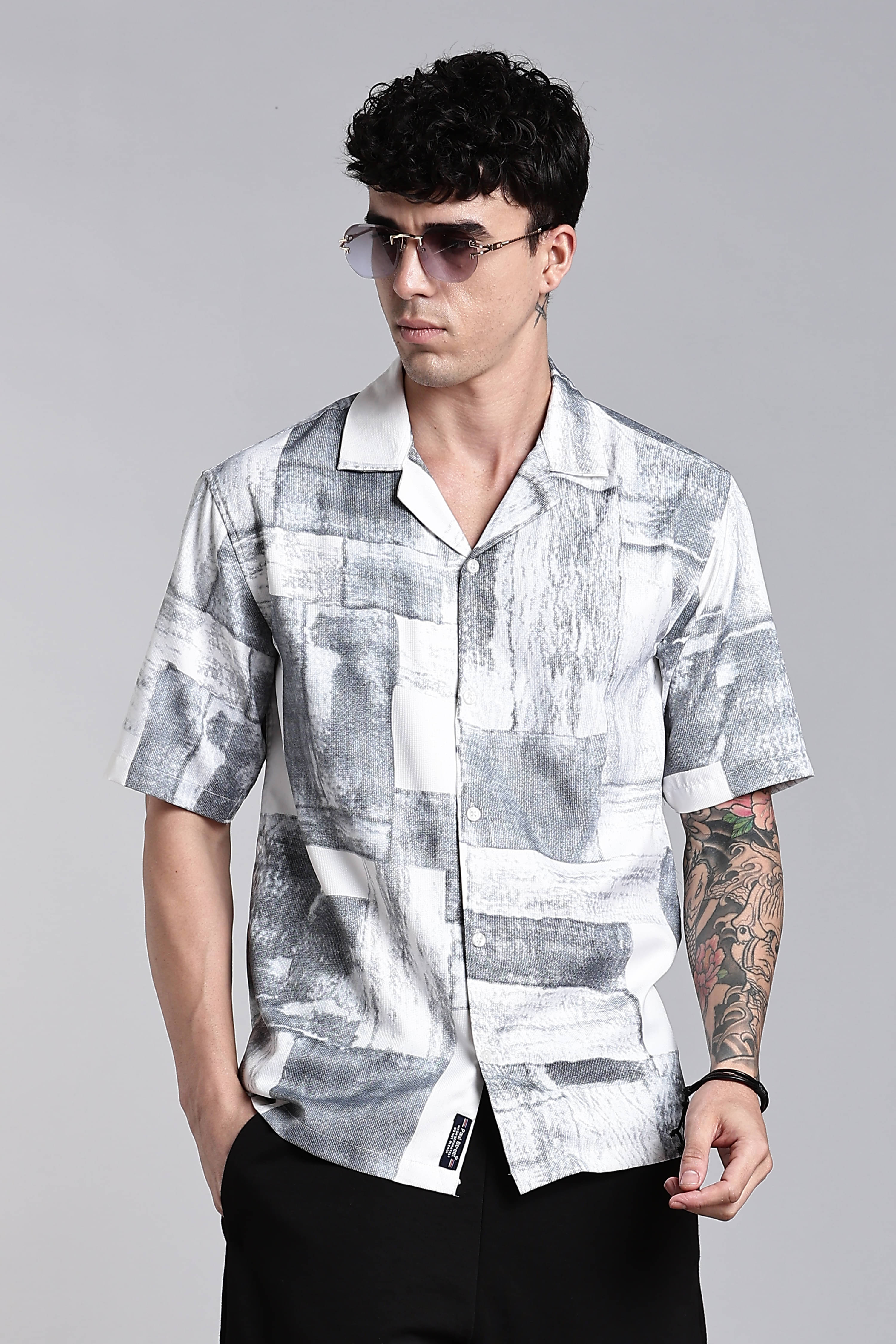 Paul Street Cotton Blend Boxy Printed Half Sleeves Men's Casual Shirt - White ( Pack of 1 )     			Paul Street Cotton Blend Boxy Printed Half Sleeves Men's Casual Shirt - White ( Pack of 1 )