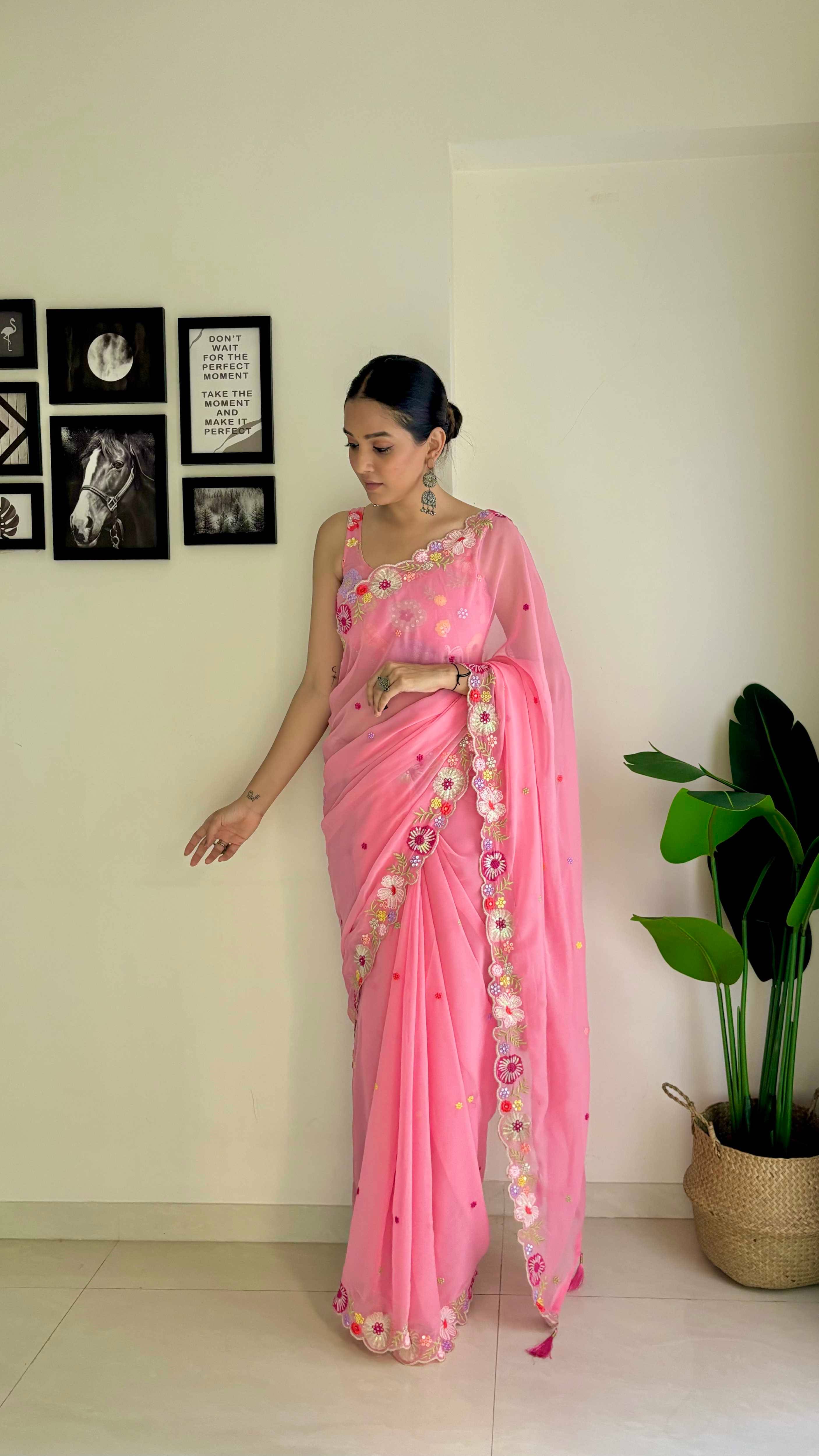     			Rangtulika Ethnics Georgette Woven Banarasi saree With Unstitched Blouse Piece ( Pink )