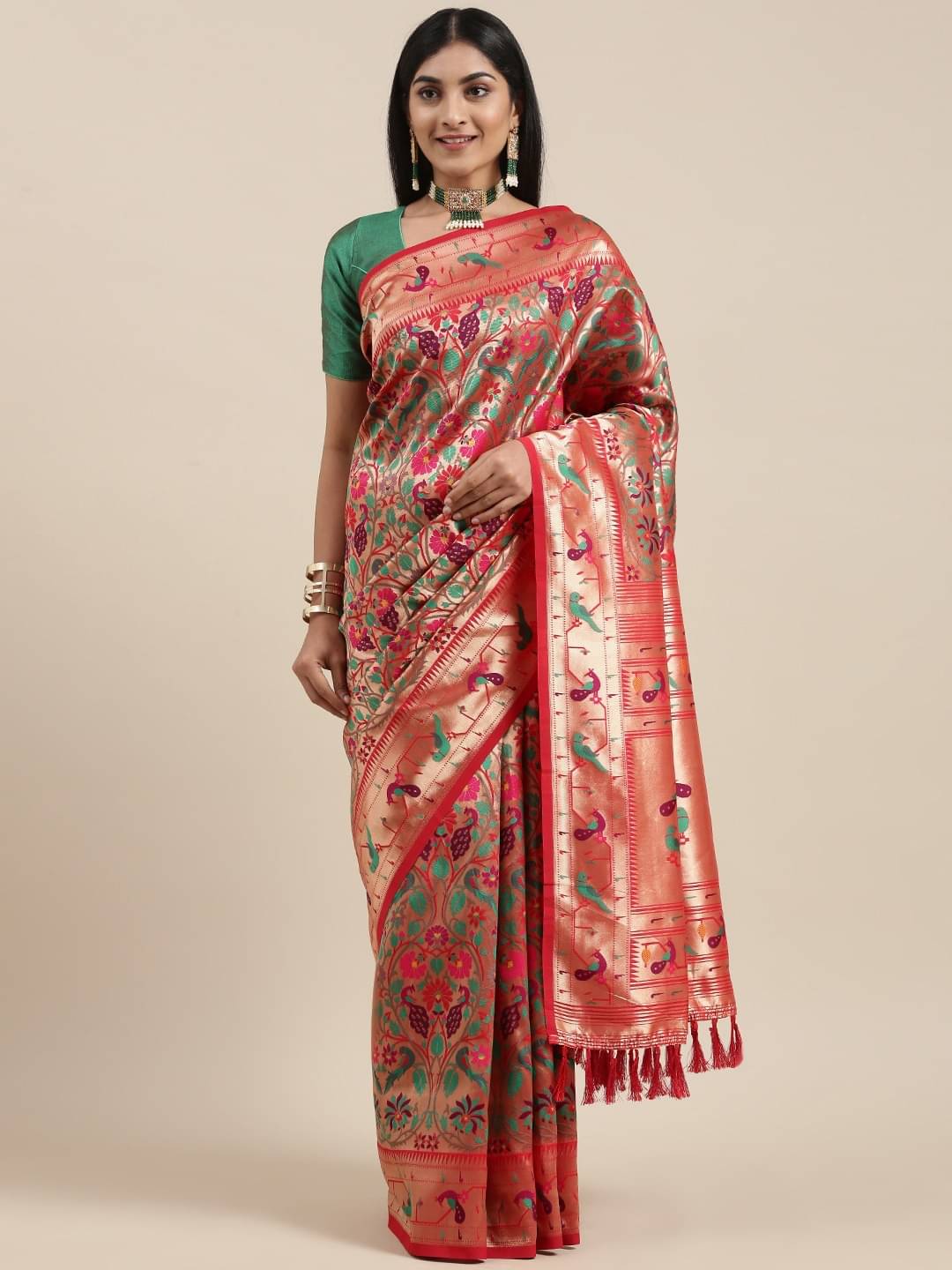 Rangtulika Ethnics Silk Solid Banarasi saree With Unstitched Blouse Piece ( Peach )     			Rangtulika Ethnics Silk Solid Banarasi saree With Unstitched Blouse Piece ( Peach )
