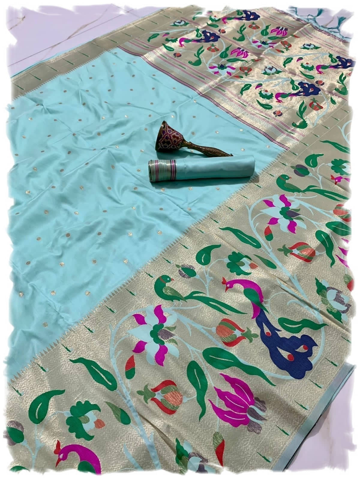     			Rangtulika Ethnics Silk Woven Banarasi saree With Unstitched Blouse Piece ( Aqua Blue )