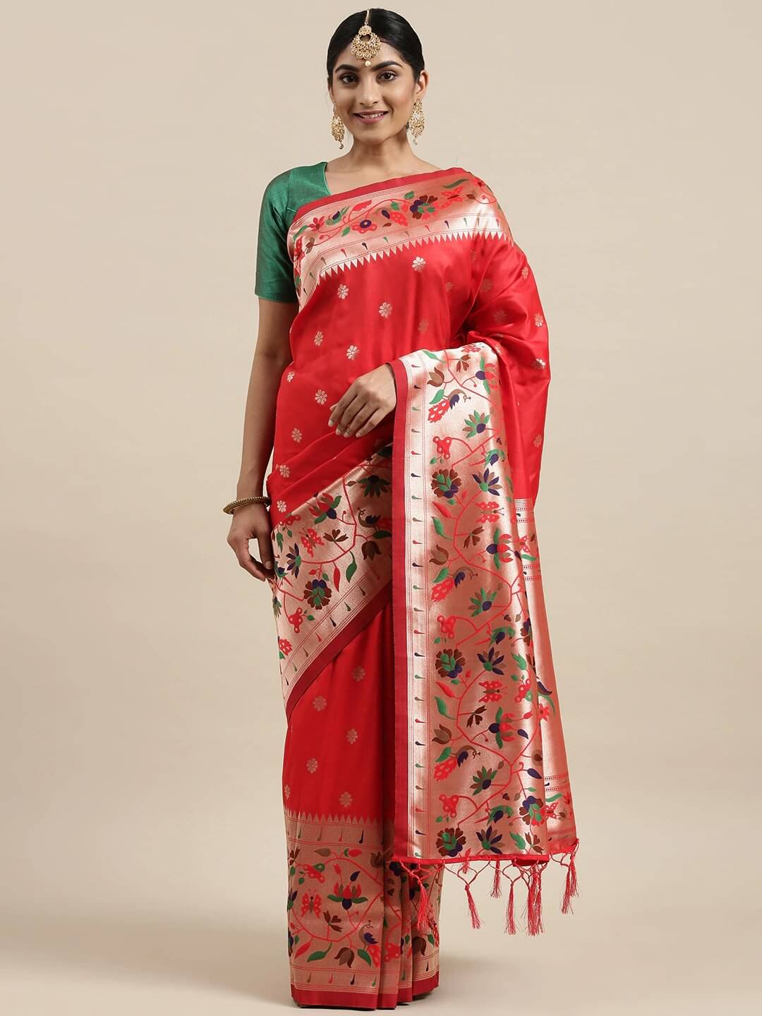 Rangtulika Ethnics Silk Woven Banarasi saree With Unstitched Blouse Piece ( Red )     			Rangtulika Ethnics Silk Woven Banarasi saree With Unstitched Blouse Piece ( Red )