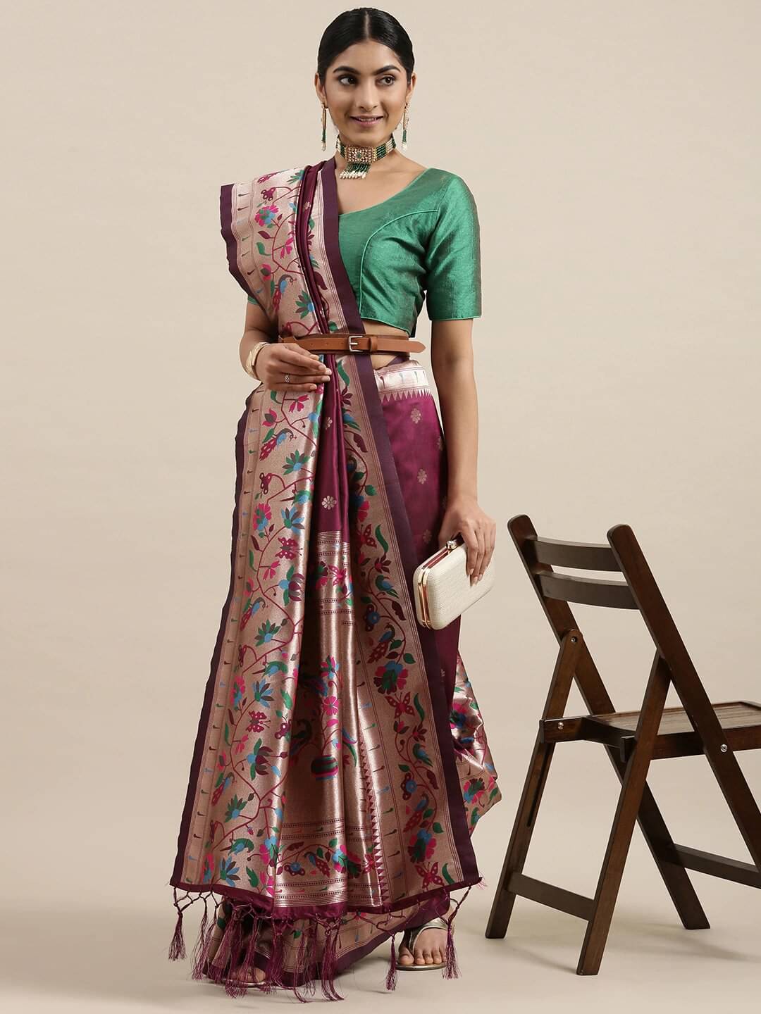     			Rangtulika Ethnics Silk Woven Banarasi saree With Unstitched Blouse Piece ( Magenta )