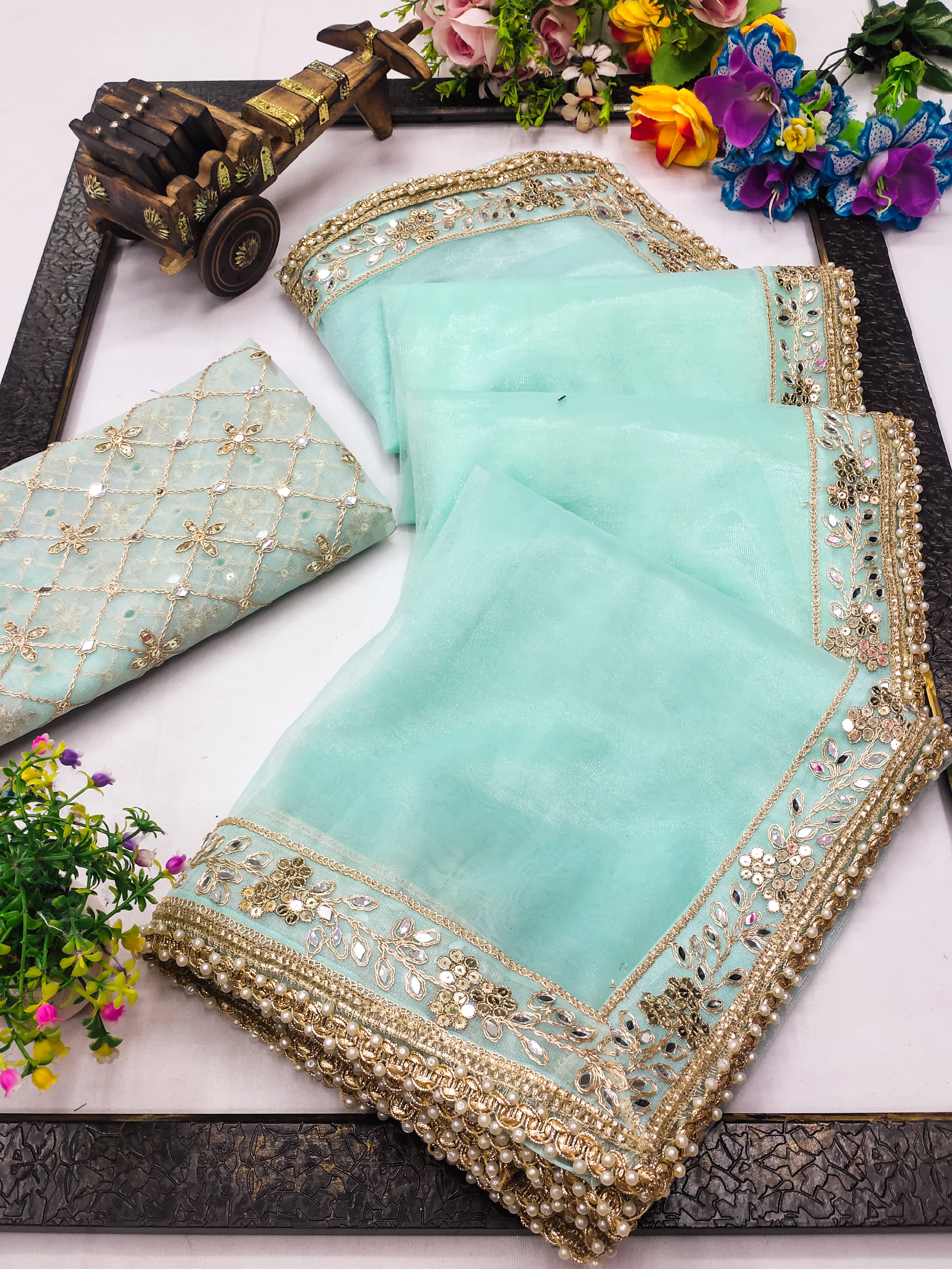     			XOOM LADY Net Embroidered Saree With Unstitched Blouse Piece ( Sky Blue )
