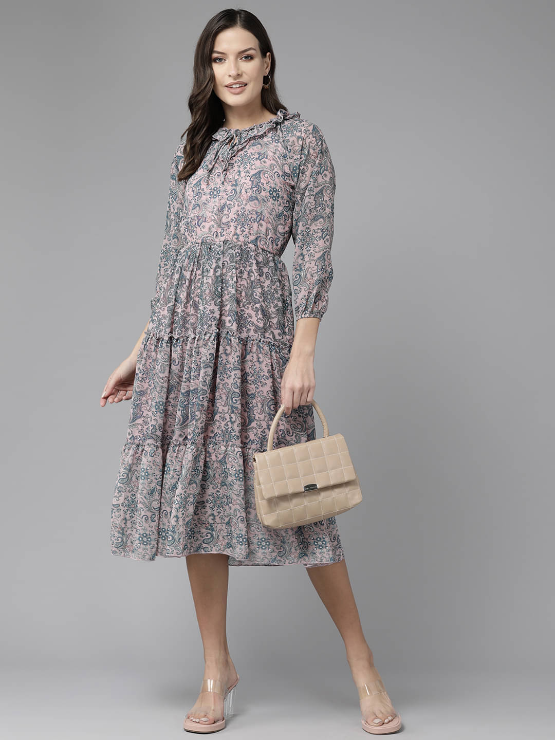 Aarika Women Georgette Printed Fit & Flare Dress ( Pink ) Aarika Women Georgette Printed Fit & Flare Dress ( Pink )