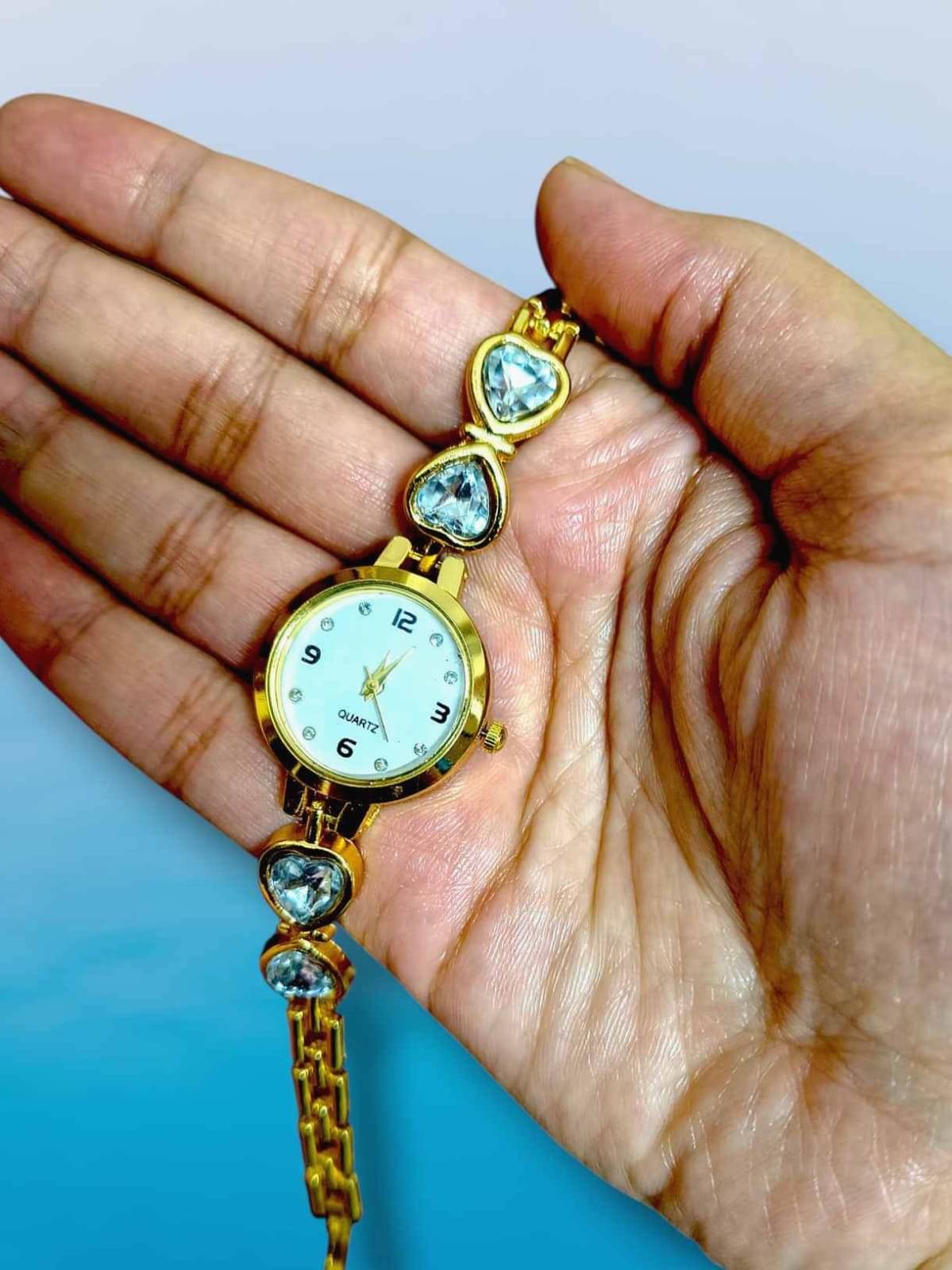     			DECLASSE Multicolor Metal Analog Womens Watch