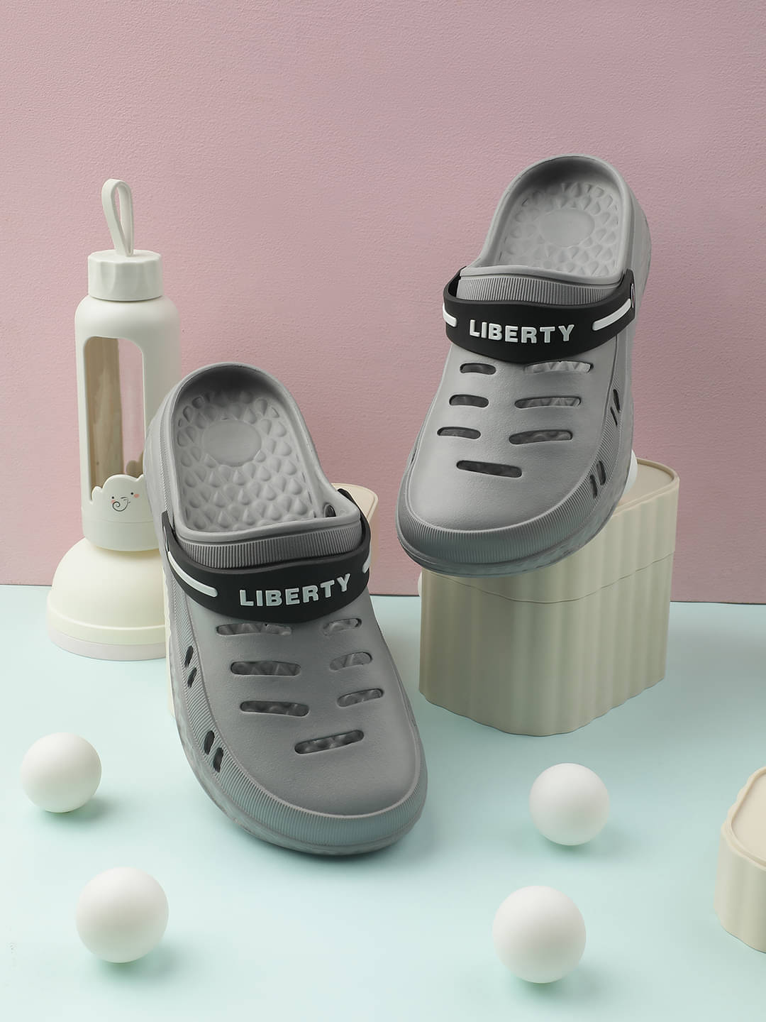     			Liberty - Light Grey Men's Clogs