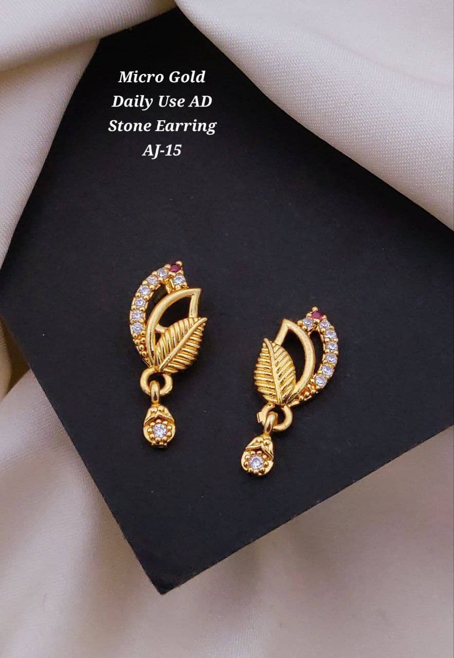 Shivay Fashion Gold Jhumki Earrings ( Pack of 1 ) - Earrings | Buy online on ZillyBuy