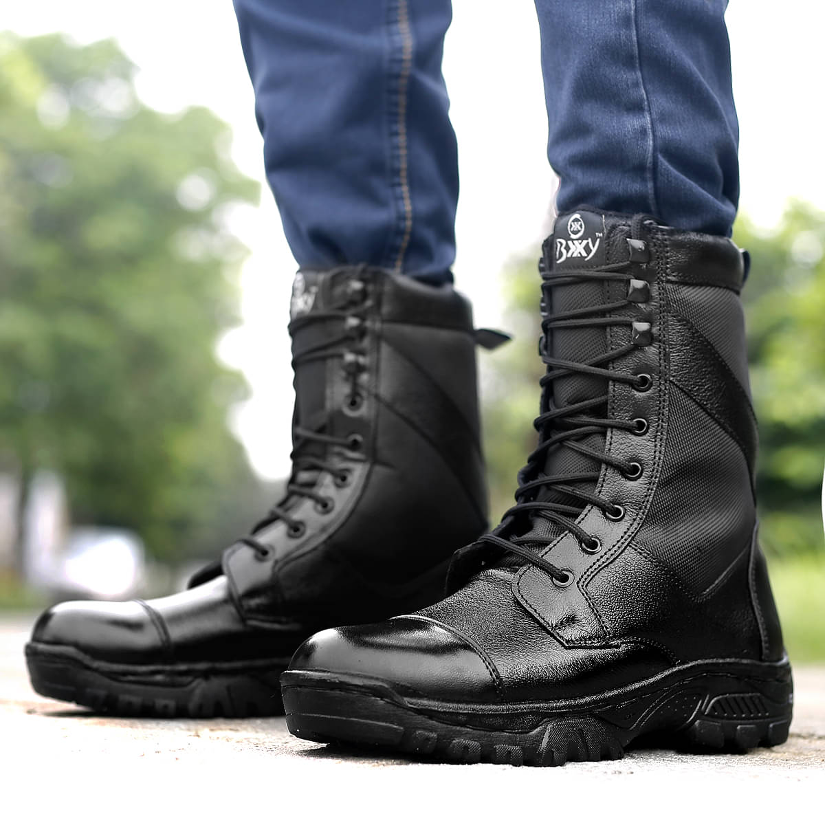     			BXXY Black Men's Snow Boots