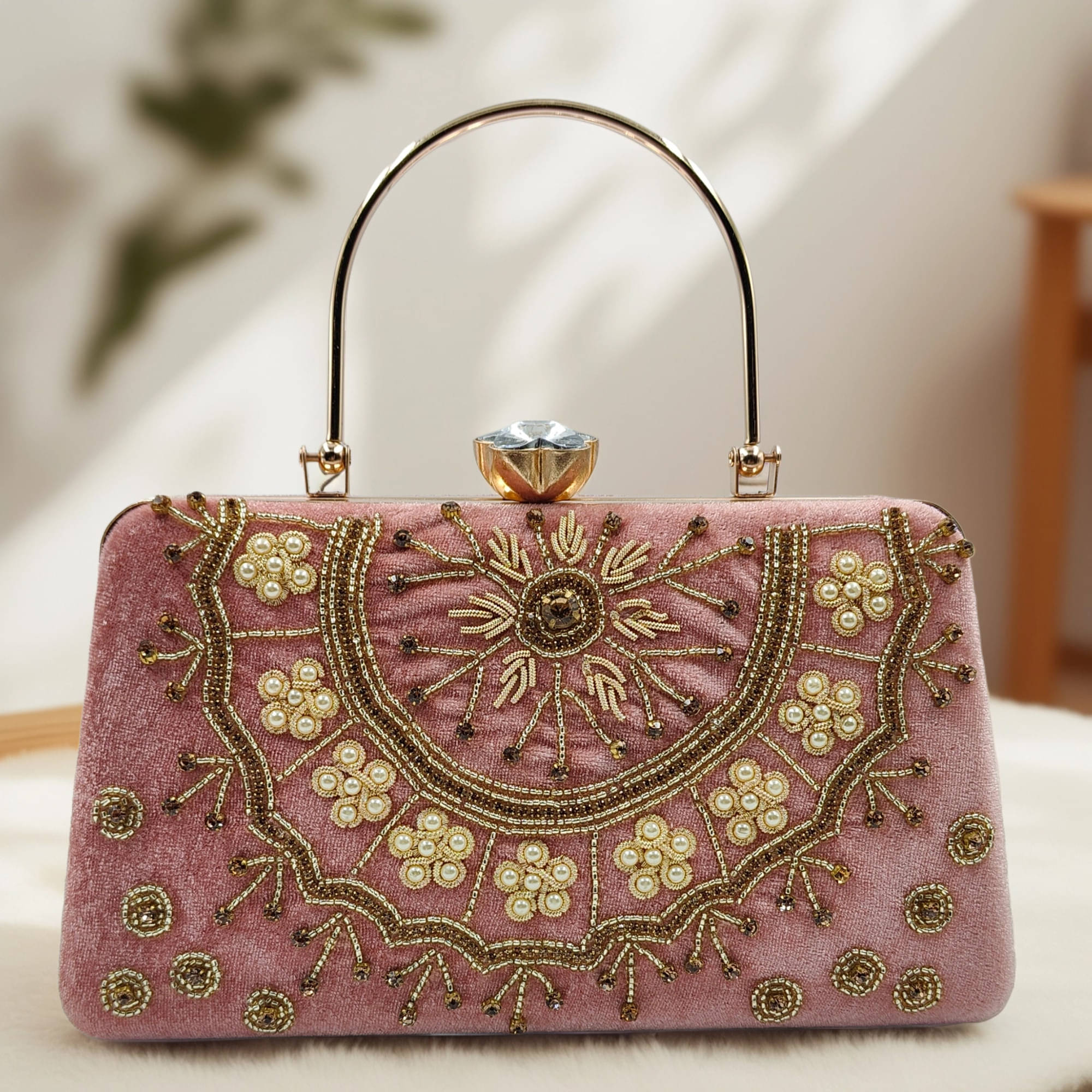     			Generic Pink Fabric Box Clutch
