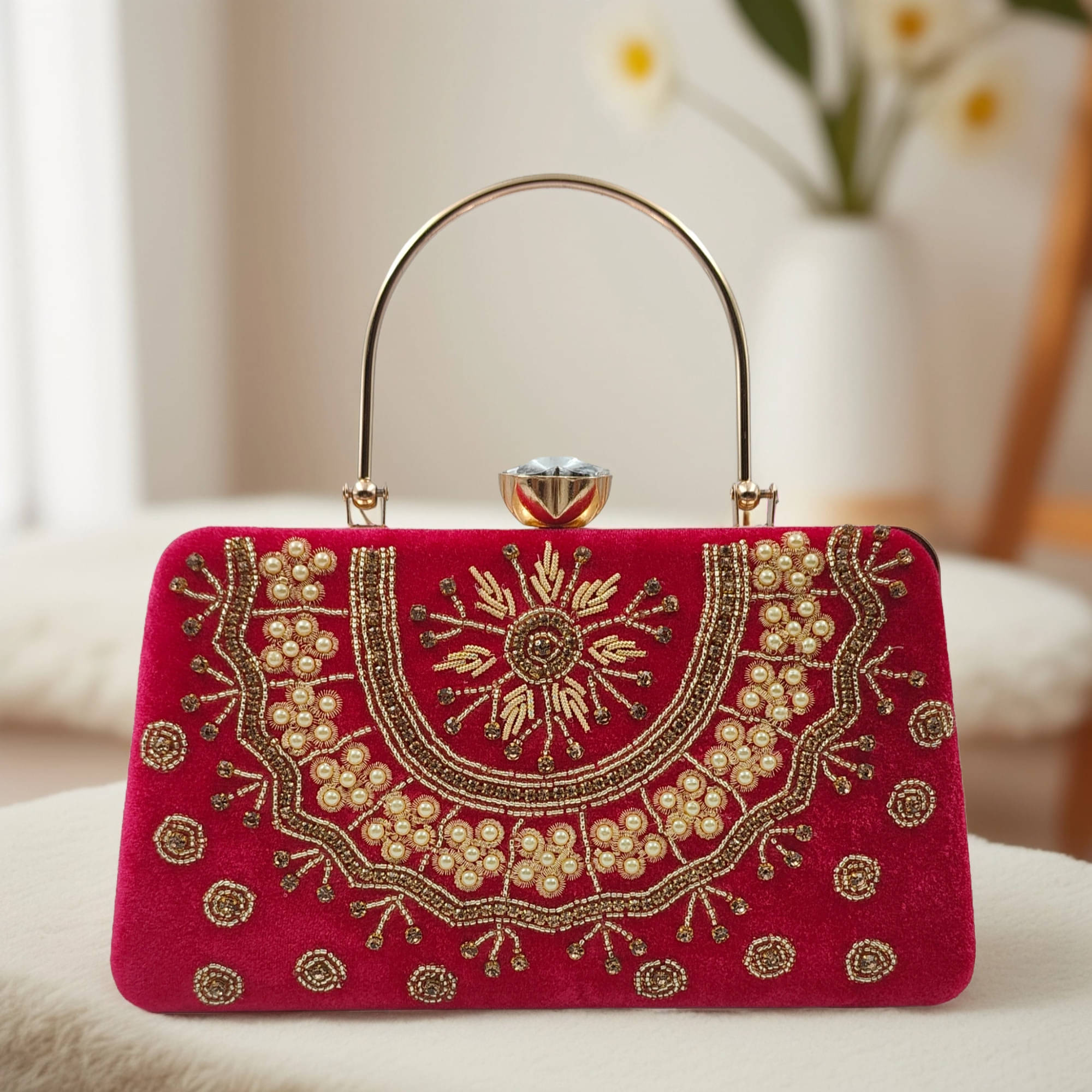     			Generic Red Fabric Box Clutch
