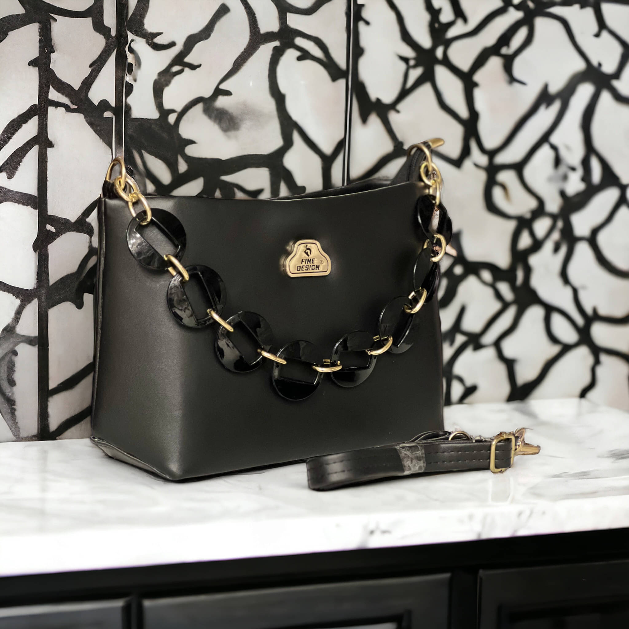     			Jazzberry Handheld Bag PU Set of 1 ( Black )