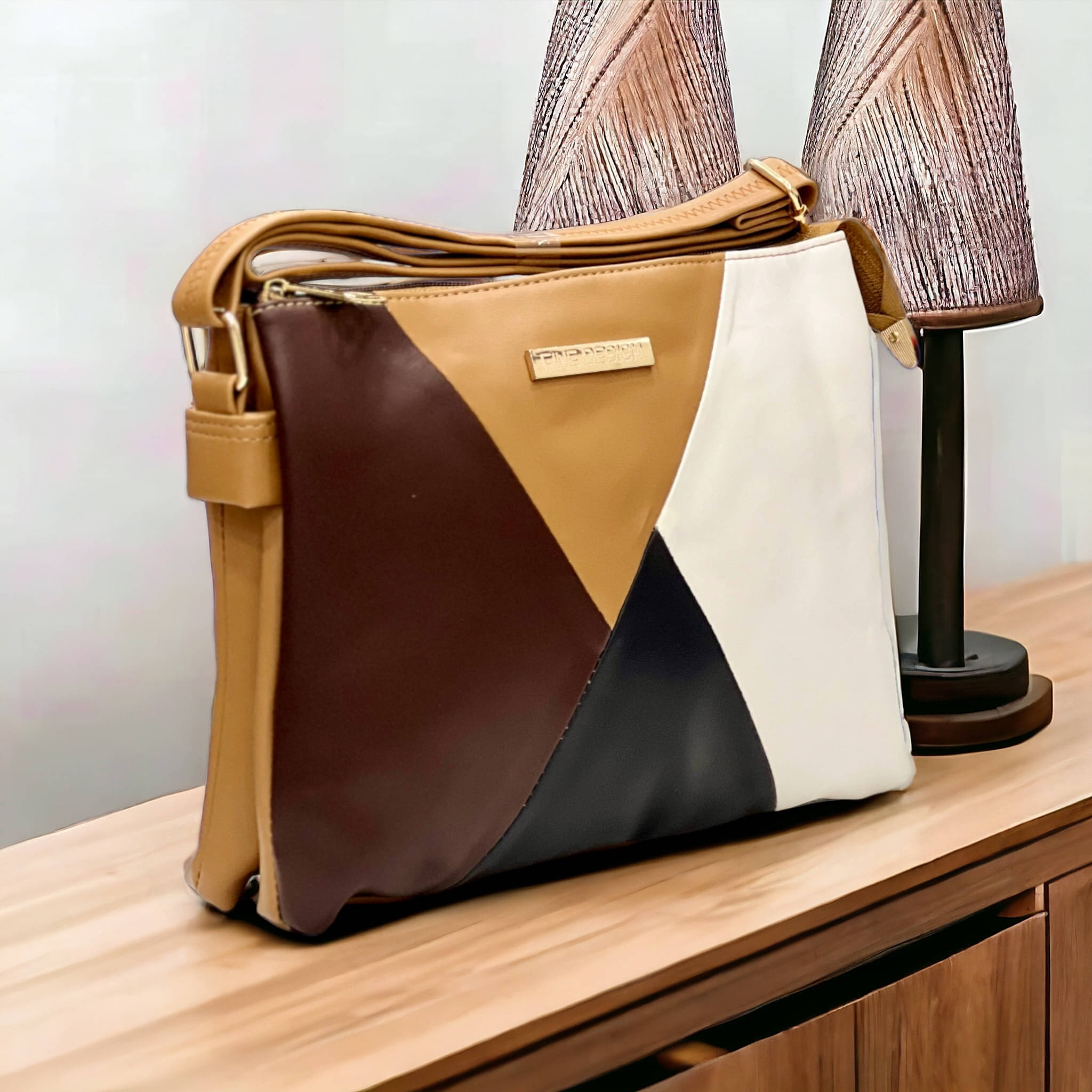     			Jazzberry Shoulder Bag PU Set of 1 ( Tan )