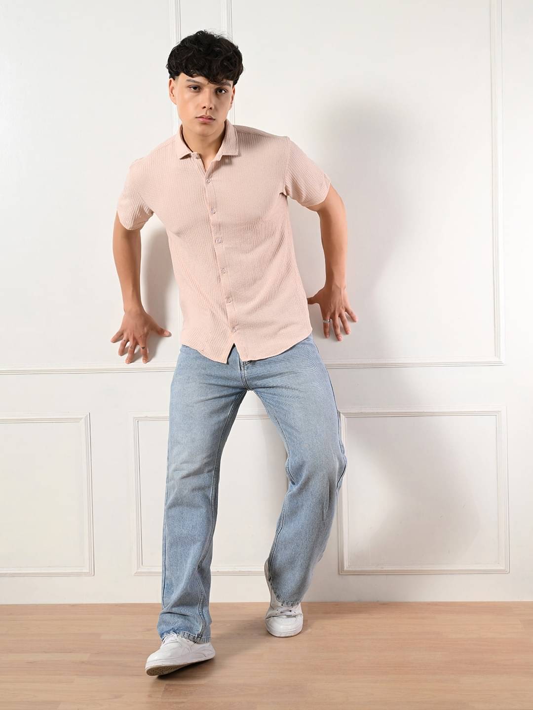     			7 GEN Cotton Blend Regular Fit Solids Half Sleeves Men's Casual Shirt - Cream ( Pack of 1 )