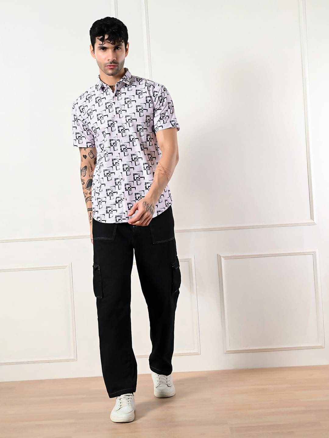     			7 GEN Cotton Blend Regular Fit Self Design Half Sleeves Men's Casual Shirt - Pink ( Pack of 1 )