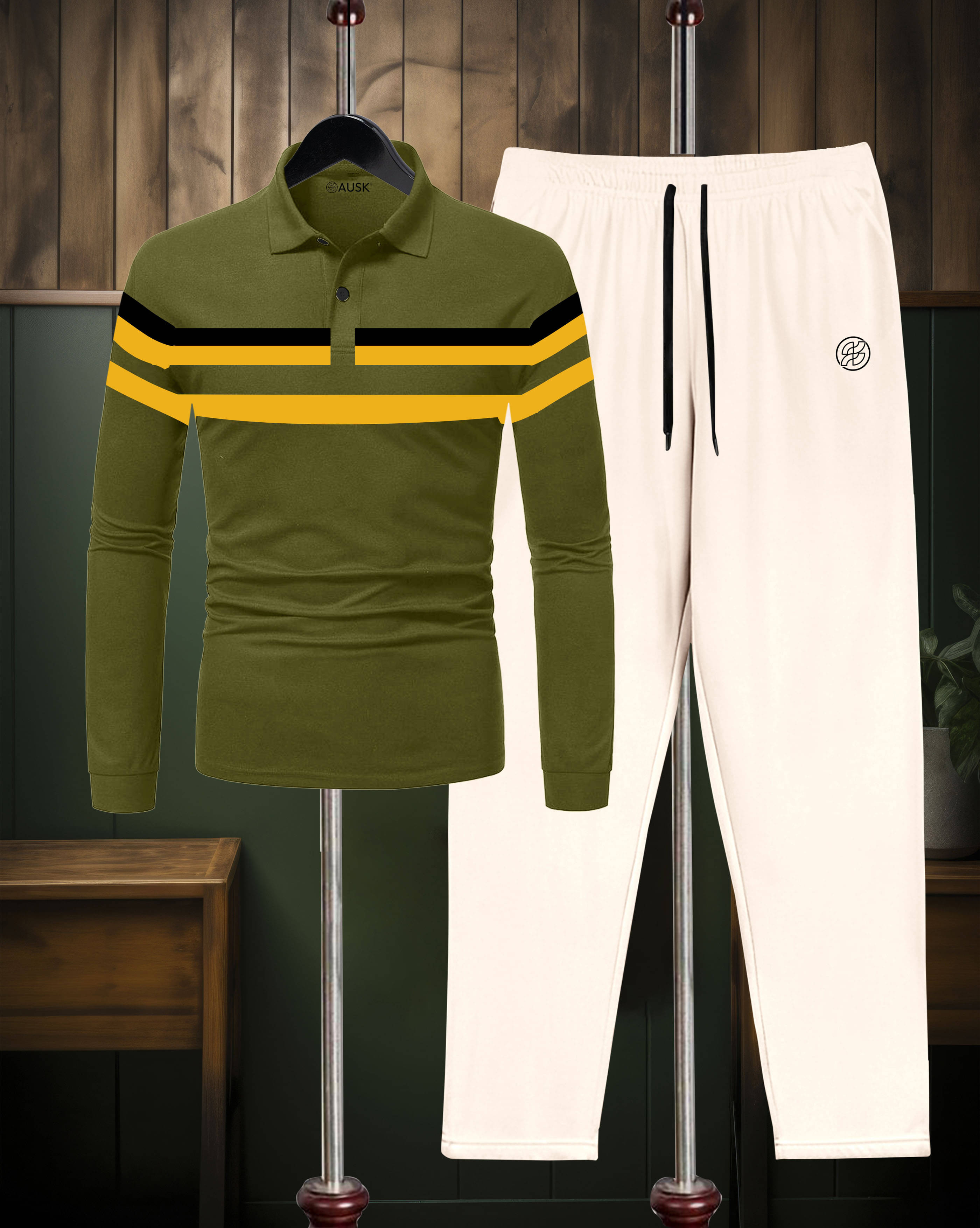     			AOOSH White Cotton Blend Relaxed Fit Men's Tracksuit ( Pack of 1 )