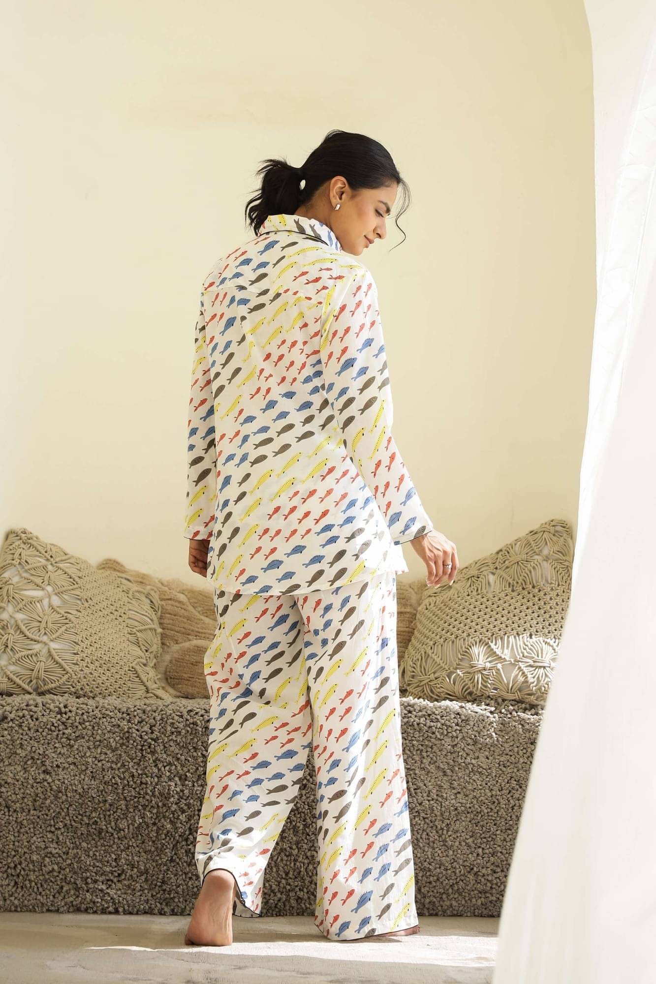 Label Flavia Women Printed Shirt With Trousers Co-Ord Set ( Multicolor ) Label Flavia Women Printed Shirt With Trousers Co-Ord Set ( Multicolor )