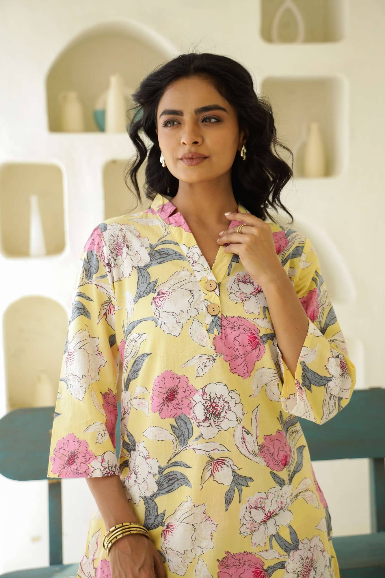     			Label Flavia Women Printed Shirt With Trousers Co-Ord Set ( Yellow )