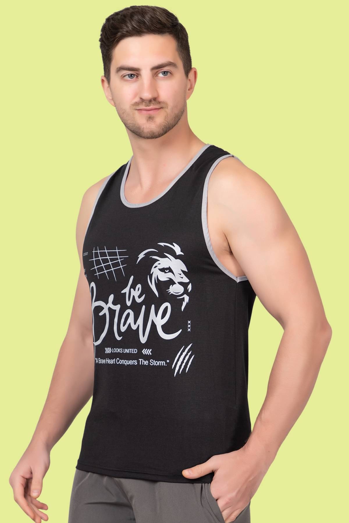 Looks United Pack of 1 Polyester Gym Vest For Men ( Black ) Looks United Pack of 1 Polyester Gym Vest For Men ( Black )
